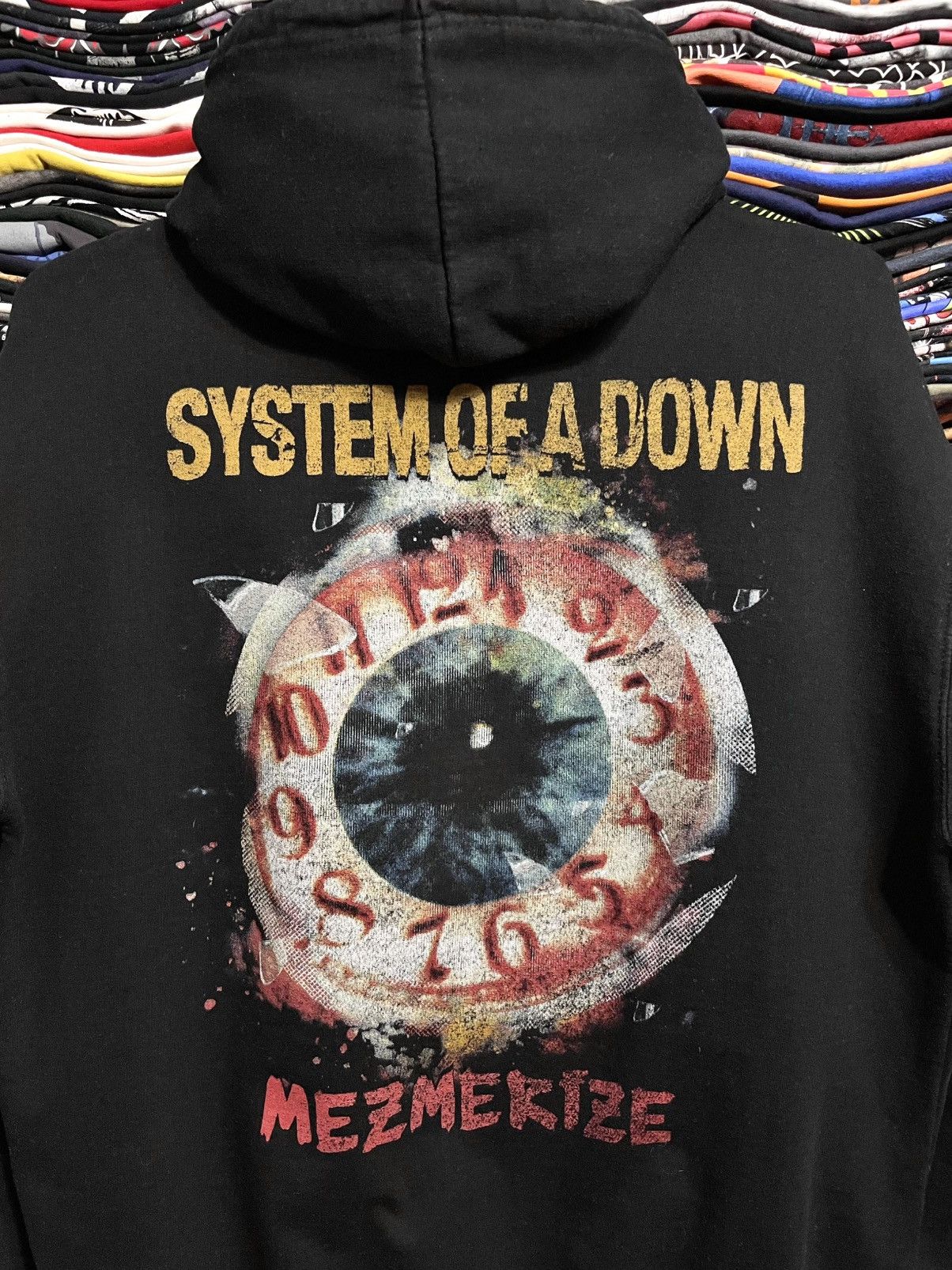Vintage Vintage Y2K System Of A Down Mezmerize SOAD Rock Band Hoodie Size US M / EU 48-50 / 2 - 8 Thumbnail