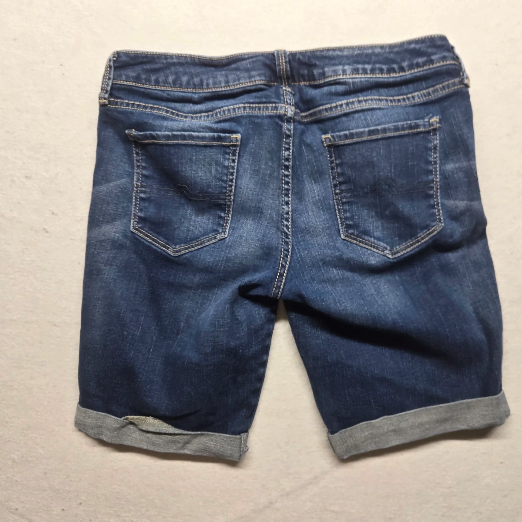 Vintage VINTAGE Arizona Jean Co. Blue Denim Shorts Bermuda Adult Women's Size 7 Cuffed Stretch Casual Summer Size 28" / US 6 / IT 42 - 7 Thumbnail