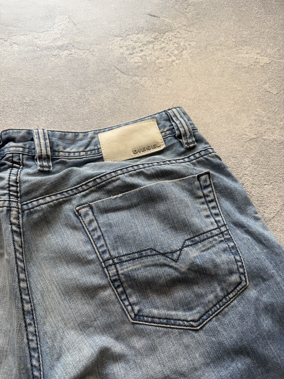 Diesel Vintage 90’s Diesel Jeans Avantgarde Pocket Designer Japanes Size US 33 - 16 Thumbnail