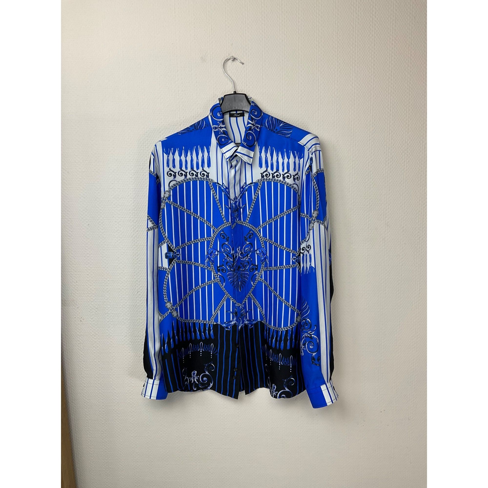 image of Chic Gianni Versace Silk Button-Up Shirt in Blue, Men's (Size Large)