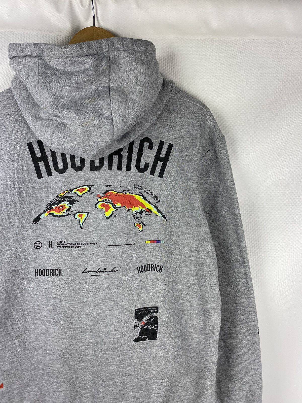 Japanese Brand Hoodrich men’s big logo hoodie pullover size M Size US M / EU 48-50 / 2 - 22 Thumbnail