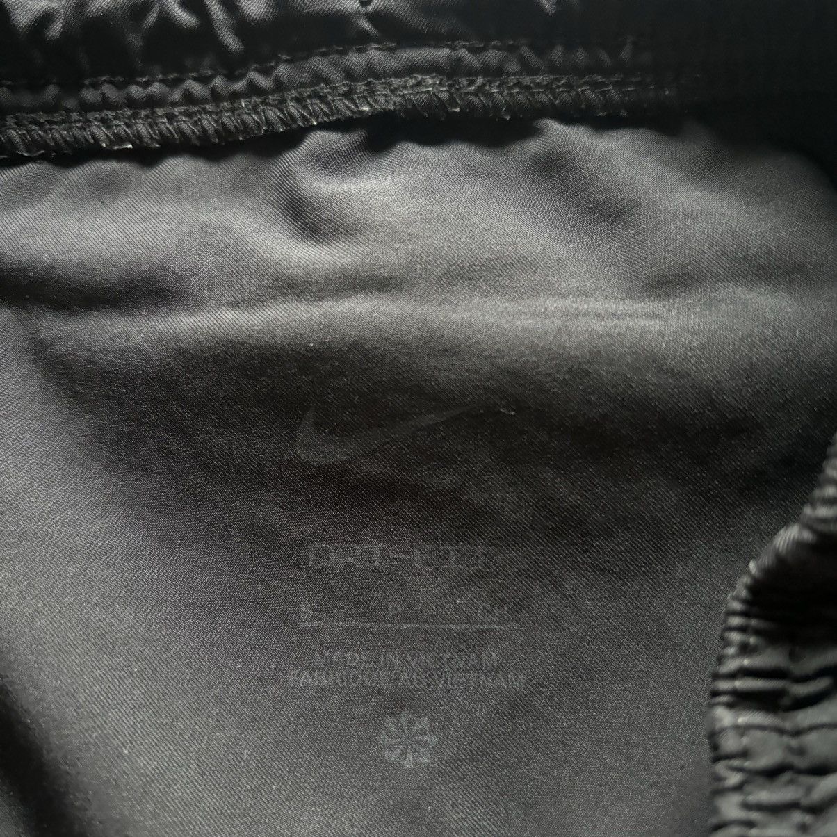 Nike Black nike dri fit yoga pants Size US 28 / EU 44 - 6 Thumbnail