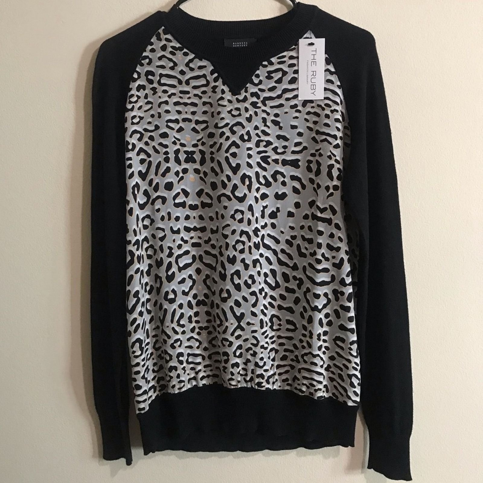 Barneys New York Barney’s New York CO-OP Silk Leopard Sweater Size M Size M / US 6-8 / IT 42-44 - 1 Thumbnail