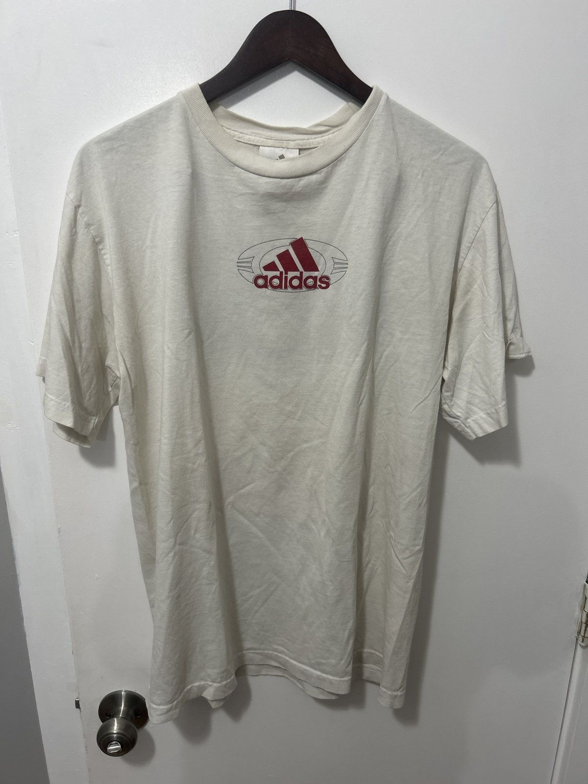 Adidas Vintage adidas T shirt Size US M / EU 48-50 / 2 - 2 Thumbnail
