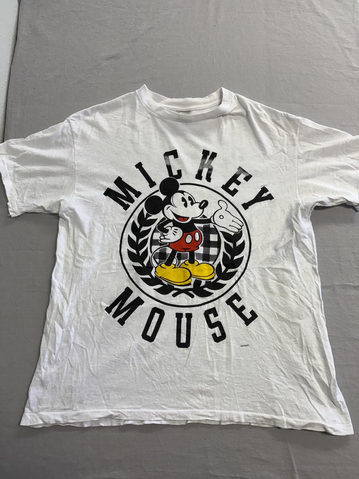 Delta Vintage Mickey Mouse College T-shirt Breakthrough Handshake Size US XL / EU 56 / 4 - 1 Thumbnail