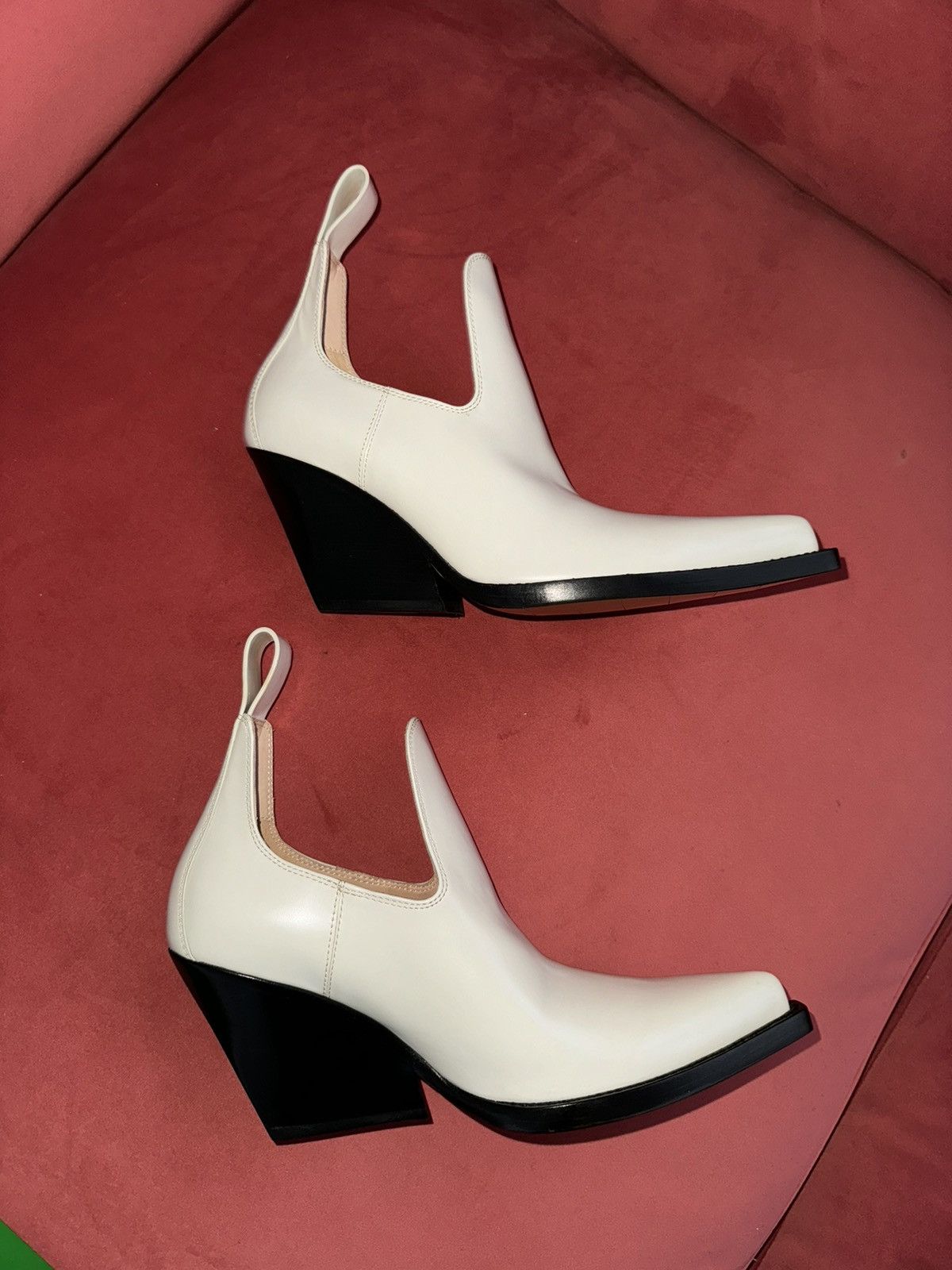 Bottega Veneta Bottega Veneta off white low western boots, 5.5 US Size US 6.5 / IT 36.5 - 6 Thumbnail