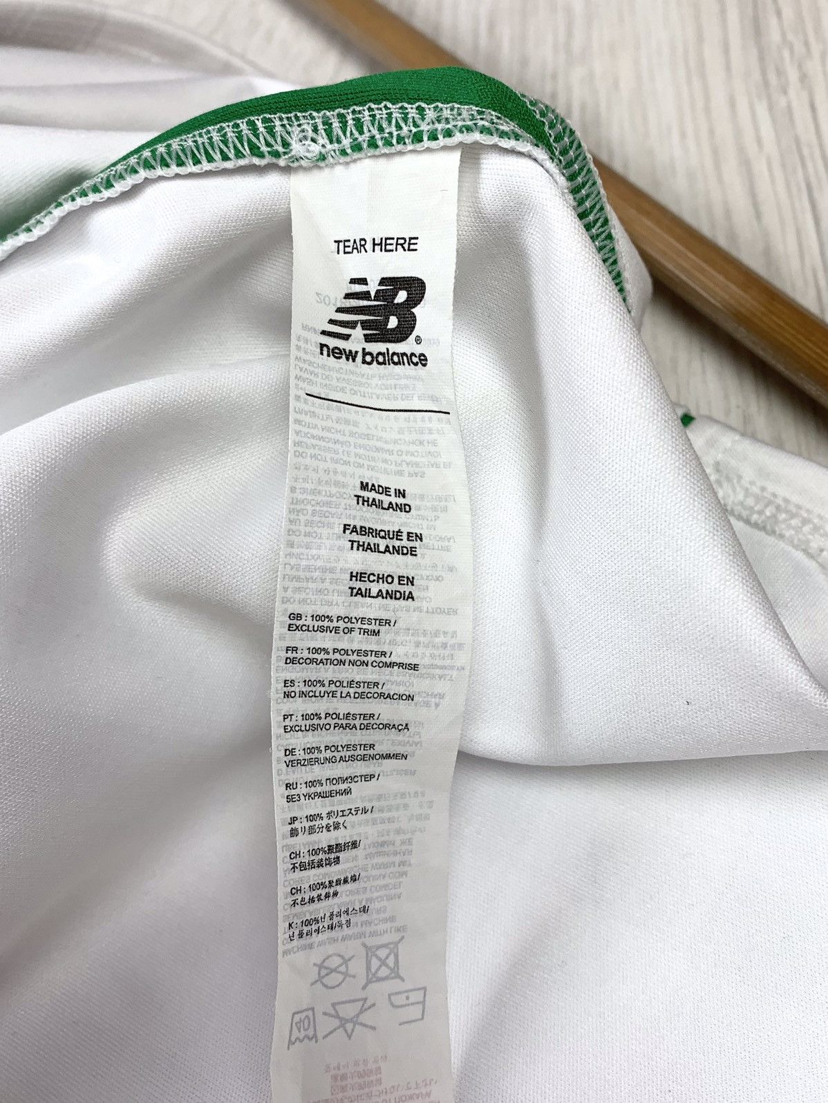 New Balance New Balance Celtic 2018-2019 Away Shirt Soccer Jersey Size S Size US S / EU 44-46 / 1 - 8 Thumbnail