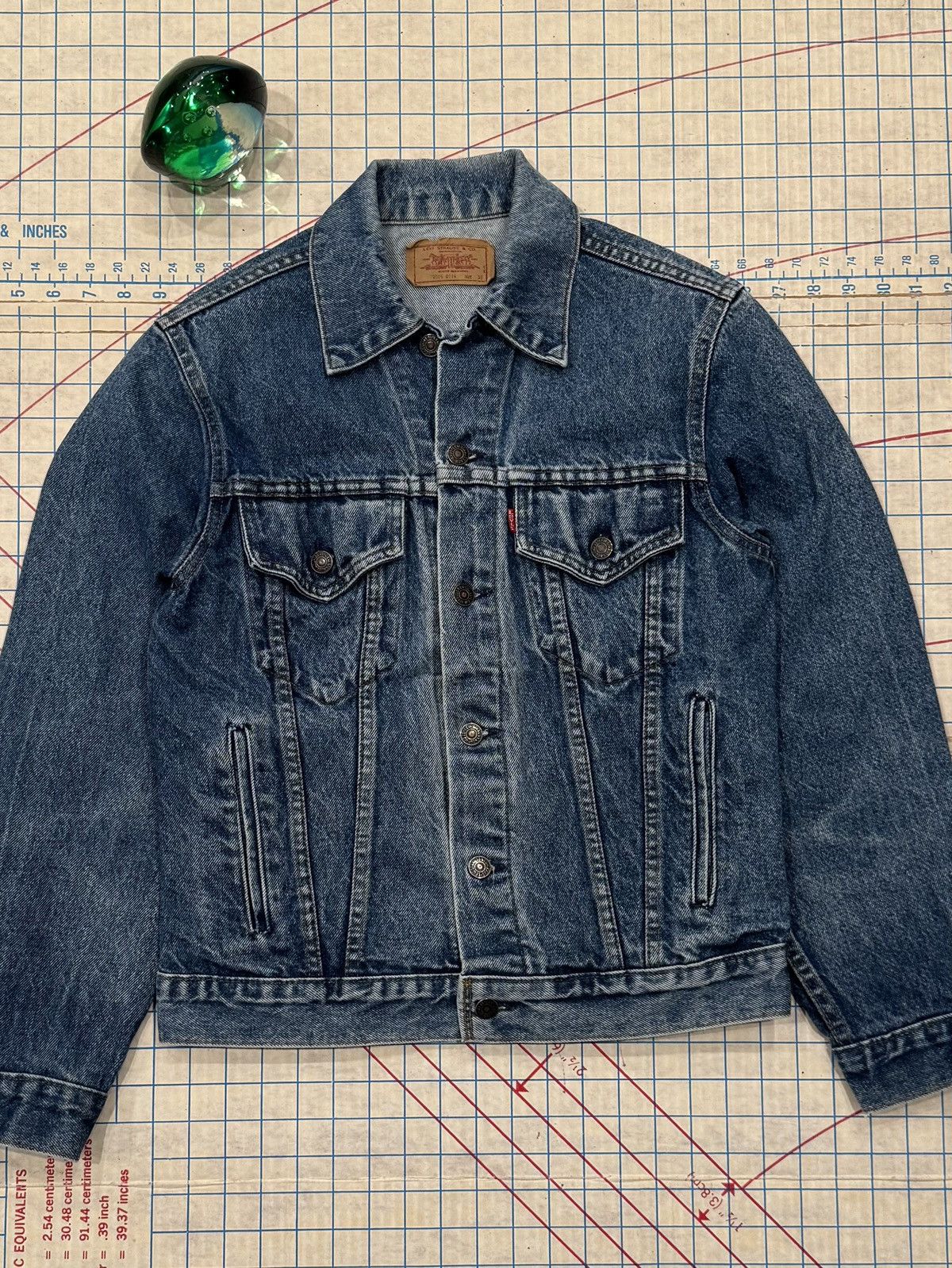 Levi's Vintage 80’s Levi’s Denim Trucker Jacket 70506 0216 Size 38 Size US S / EU 44-46 / 1 - 2 Thumbnail