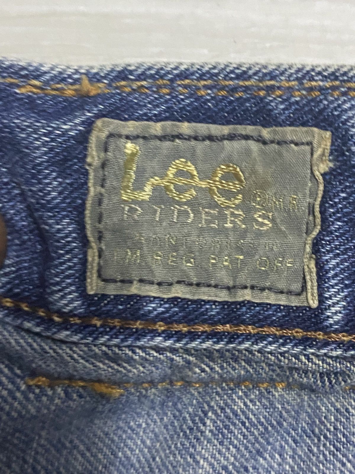 Number (N)ine Vintage Lee Riders Faded Wash Distressed Loose Jeans Size US 33 - 10 Thumbnail