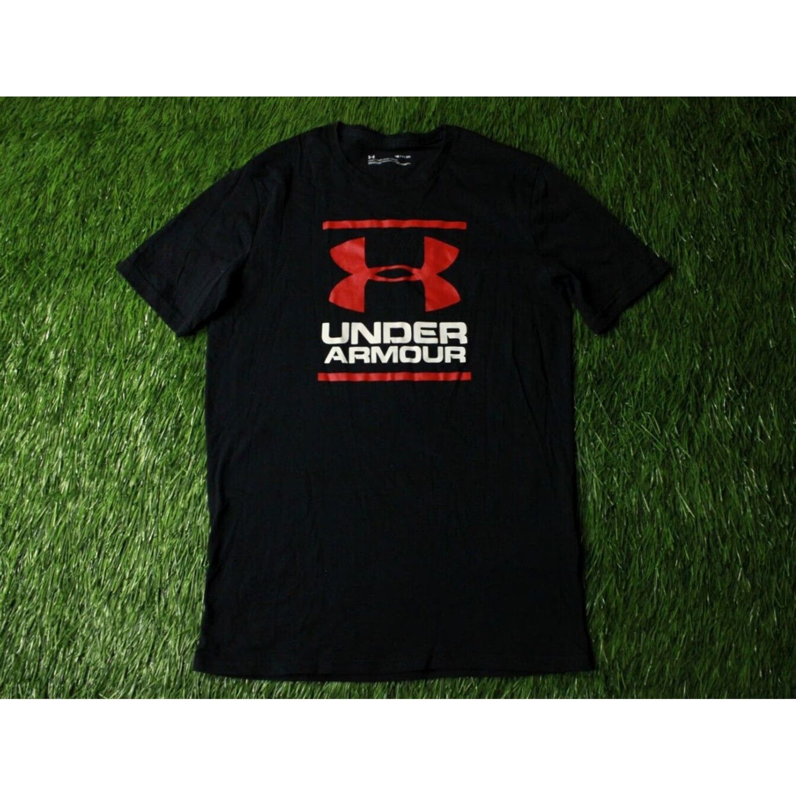 Under Armour UNDER ARMOUR HEATGEAR Shirt Men S Black 2018 CrossFit Jersey Jersey Short Sleeve Logo 60% Cotton 40% Polyester Size US S / EU 44-46 / 1 - 2 Thumbnail