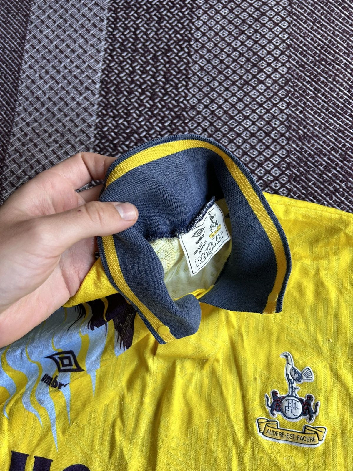 Umbro Umbro Vintage Tottenham Hotspurs FC 1991-95 Football Jersey Size US M / EU 48-50 / 2 - 11 Thumbnail
