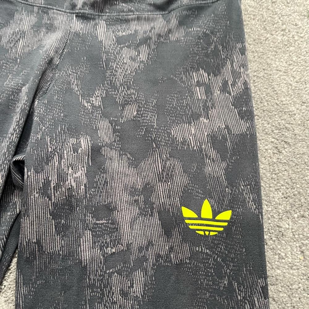 Adidas Adidas active wear leggings Size 28" / US 6 / IT 42 - 3 Thumbnail