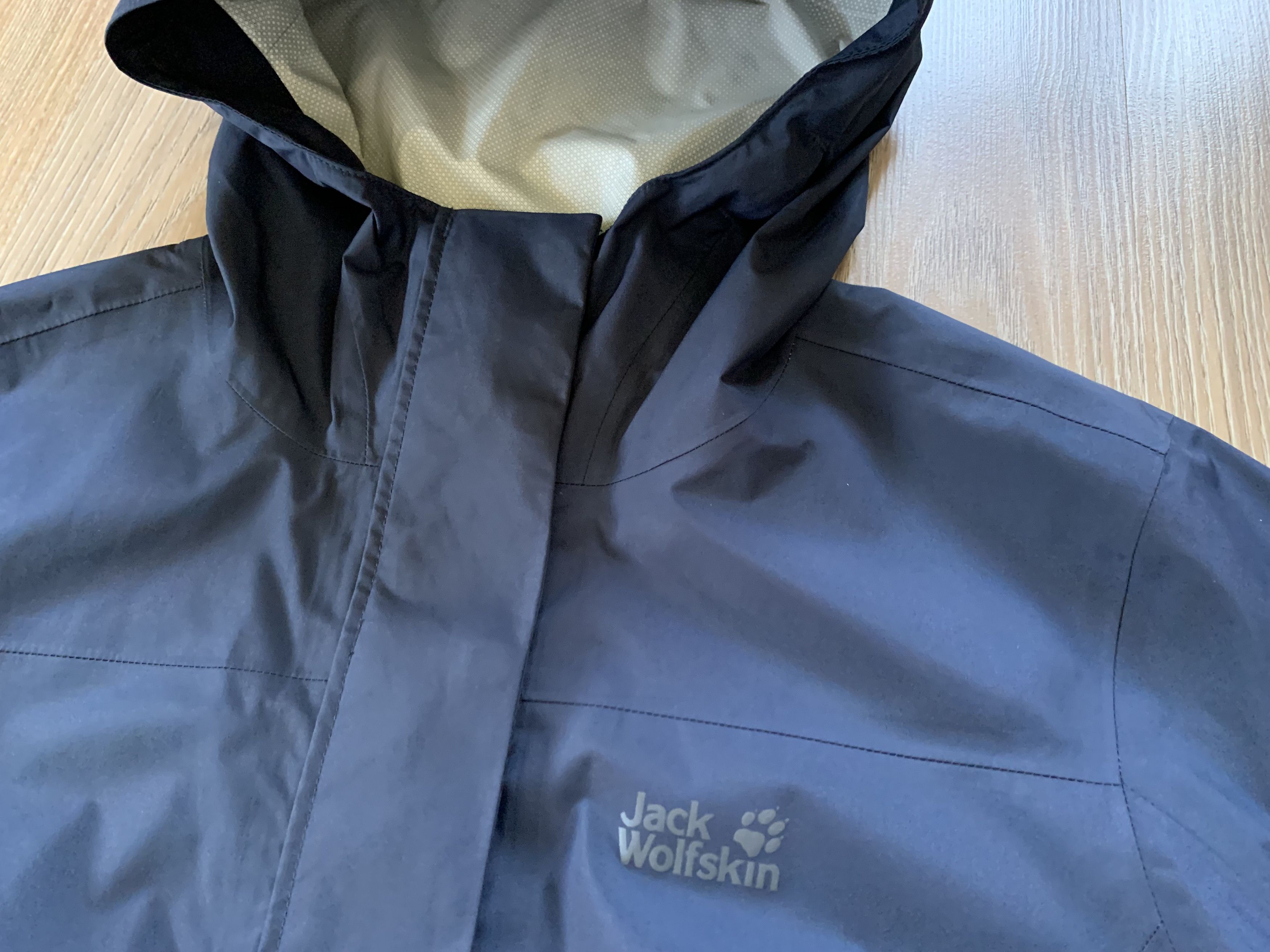Jack Wolfskin Jack Wolfskins Women's Light Membran Waterproof Jacket Size M / US 6-8 / IT 42-44 - 5 Thumbnail