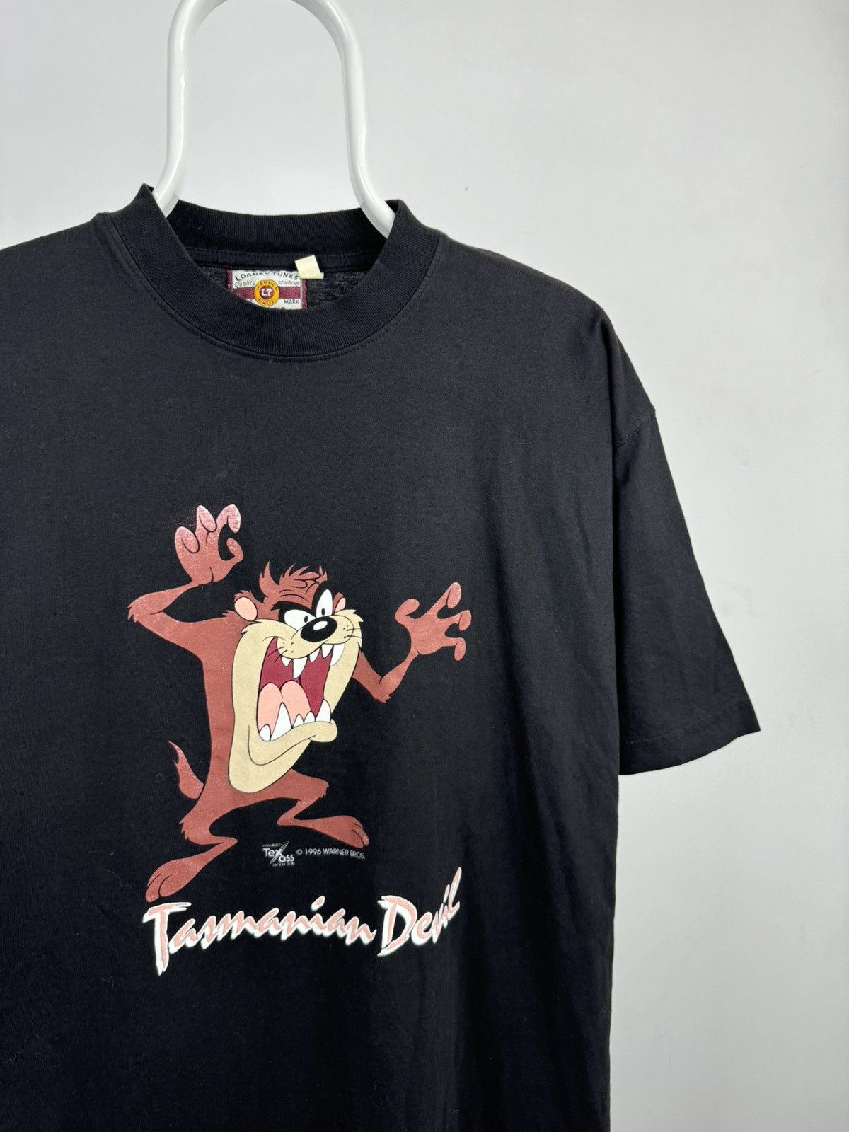 Vintage Vintage 1996 Tasmanian Devil Looney Tunes Big Logo Tee Size US XL / EU 56 / 4 - 2 Thumbnail