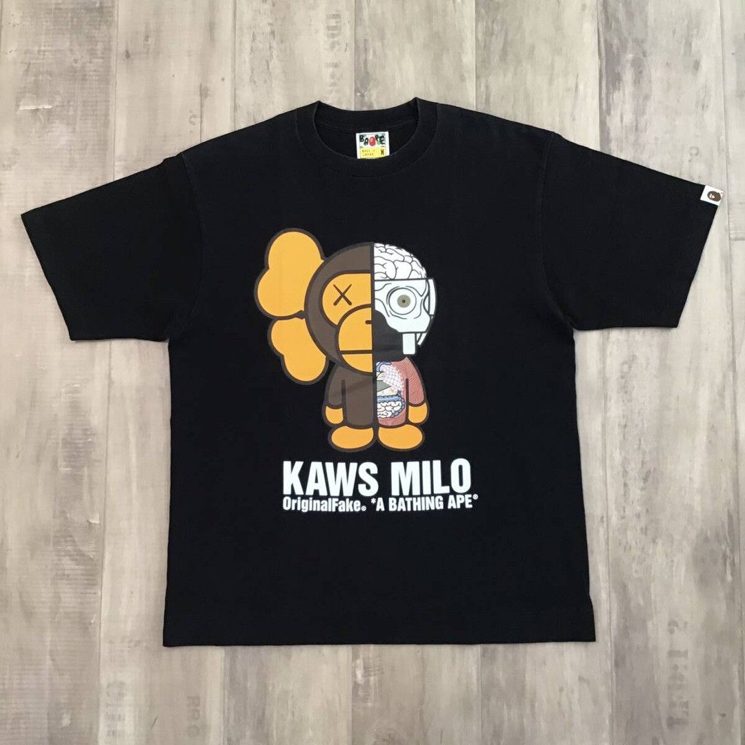 Bape × Kaws BAPE × Original Fake KAWS MILO companion T-shirt APE NIGO Size US M / EU 48-50 / 2 - 1 Thumbnail