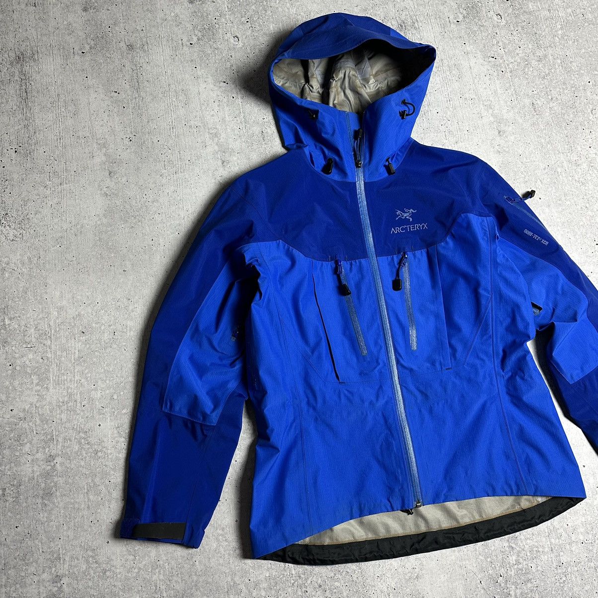 Arc'teryx Arcteryx Alpha SV Gore Tex XCR Vintage Jacket Size M / US 6-8 / IT 42-44 - 7 Thumbnail