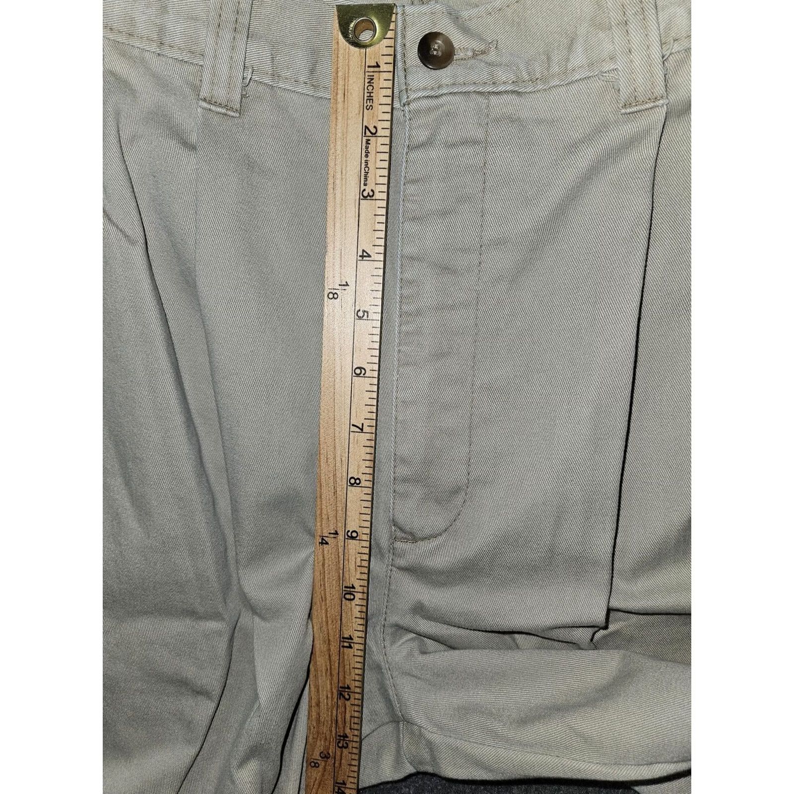 Dockers VINTAGE Dockers Khakis Pants Mens 36x30 Beige Pleated Relaxed Fit Elastic Waist Front Zip Pocket 90s Size US 36 / EU 52 - 6 Thumbnail