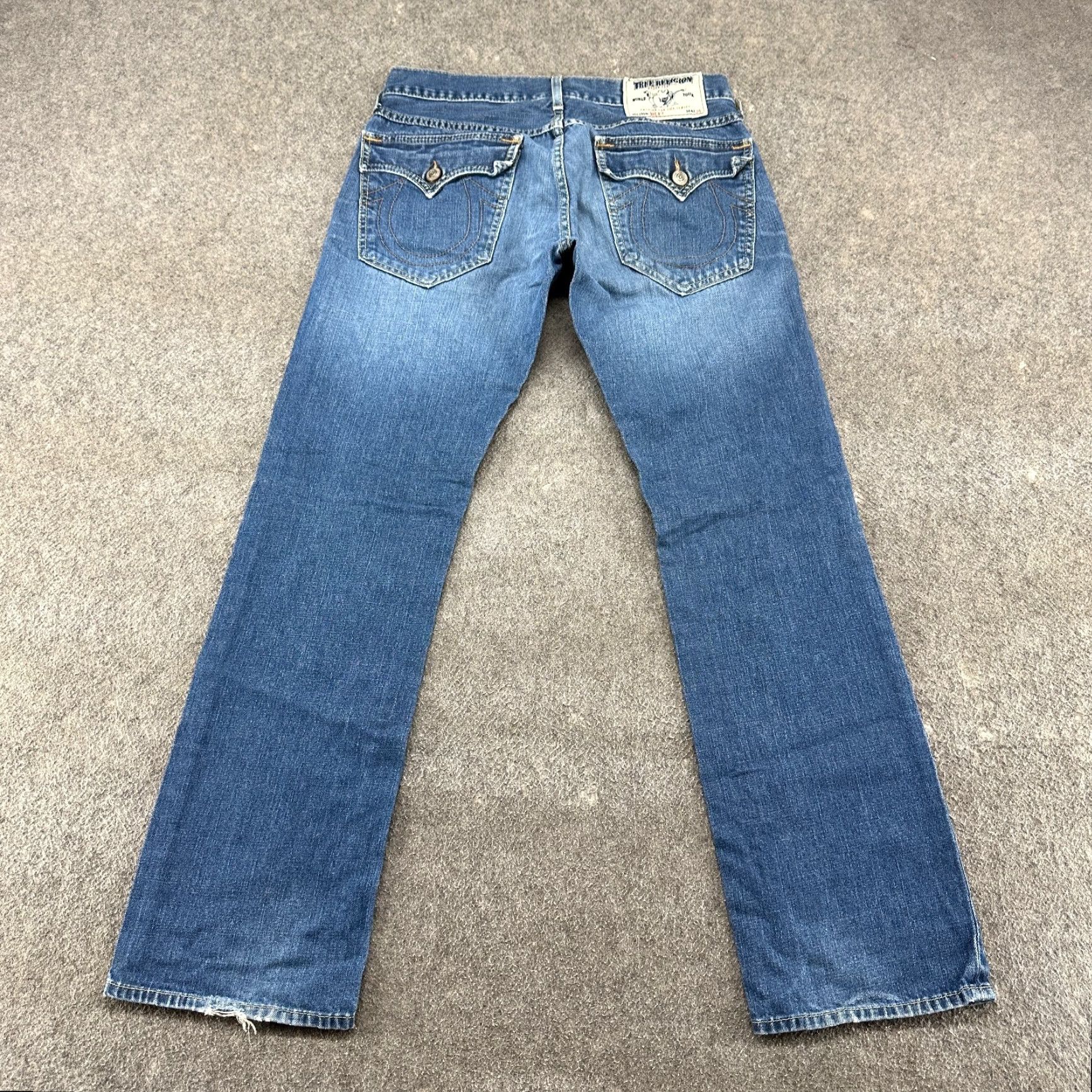 True Religion True Religion Jeans Mens 32x34 Ricky Relaxed Straight Medium Wash Distressed 5-Pocket Denim Jeans Mens Regular Size 32 Blue Size US 32 / EU 48 - 7 Thumbnail