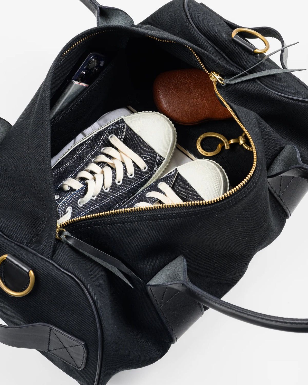 Iron Heart IRON HEART IHE-24-BLK DENIM/LEATHER COMPACT GYM DUFFLE BAG Size ONE SIZE - 3 Thumbnail