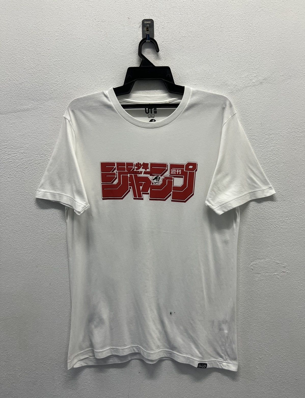 Anime × Uniqlo UNIQLO WEEKLY JUMP 50th ANNIVERSARY SHIRT Size US L / EU 52-54 / 3 - 1 Thumbnail