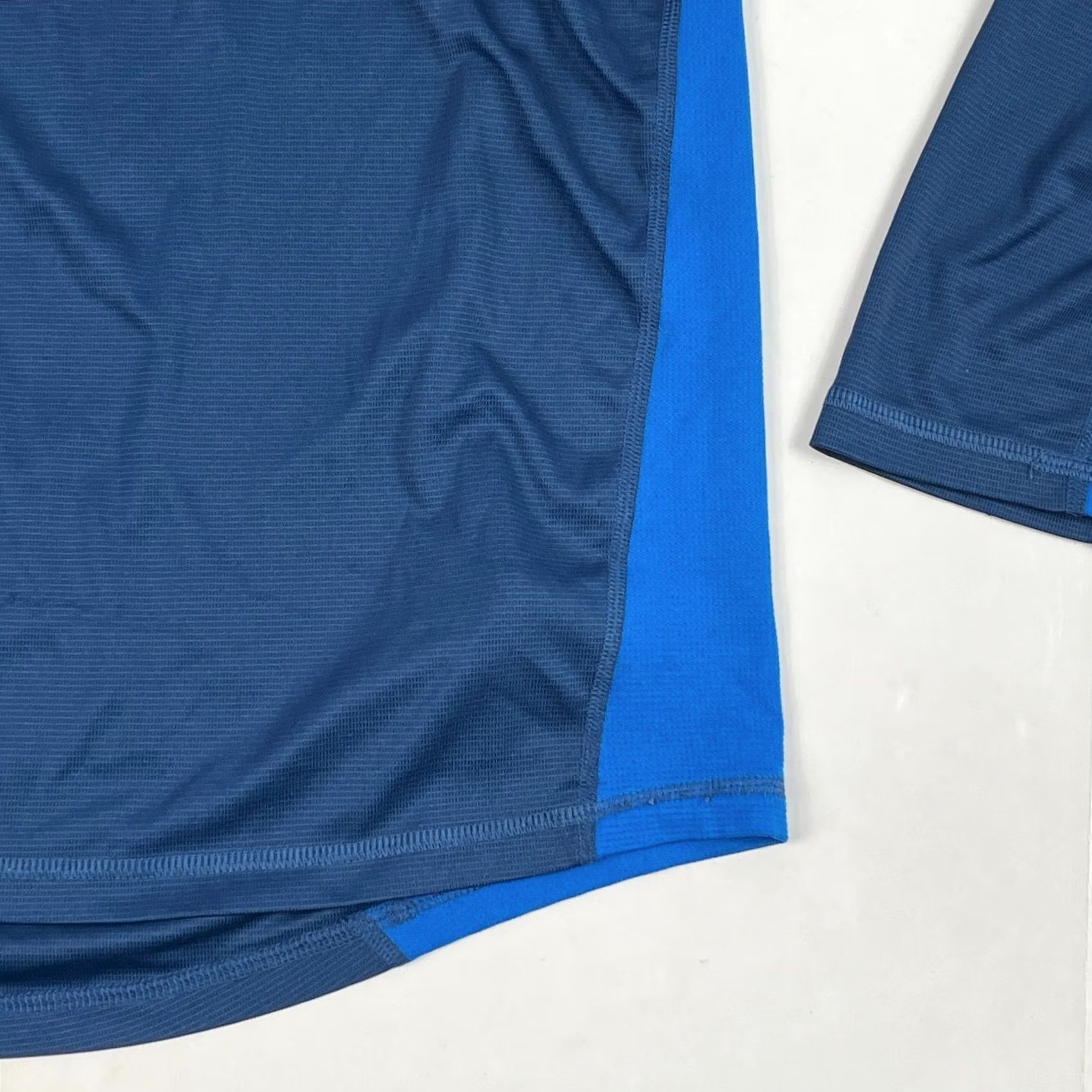 The North Face The North Face Shirt Mens Medium Blue VaporWick Long Sleeve Workout Gym Climbing - Solid Size US M / EU 48-50 / 2 - 4 Thumbnail