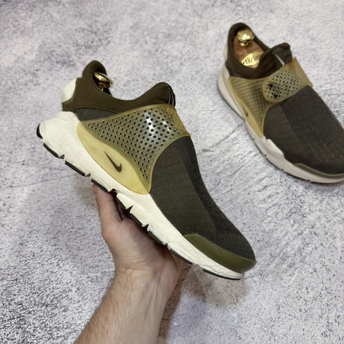 Fragment Design × Nike Nike x Fragment Design Sock Dart SP Dark Loden US9 UK8 Size US 9 / EU 42 - 5 Thumbnail
