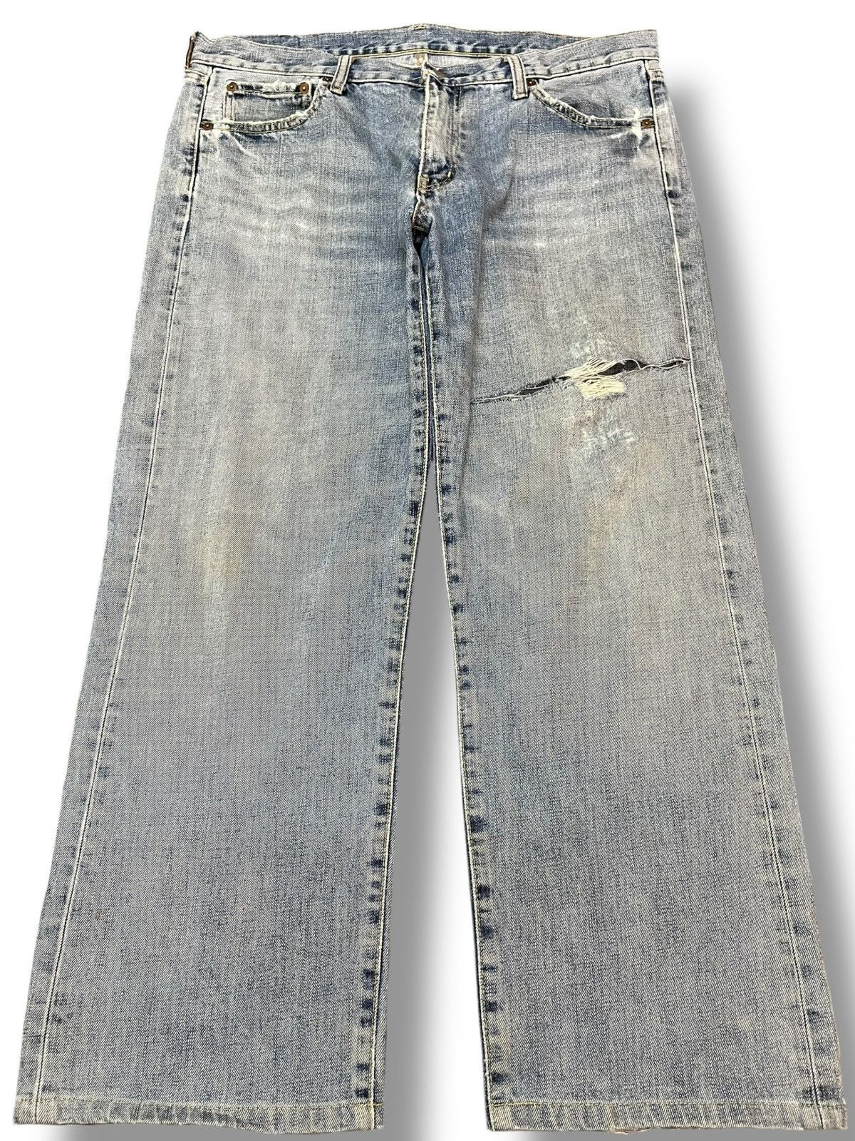 Jun Takahashi × Uniqlo Vintage Uniqlo S-003 Baggy Distressed Denim Size US 36 / EU 52 - 1 Thumbnail