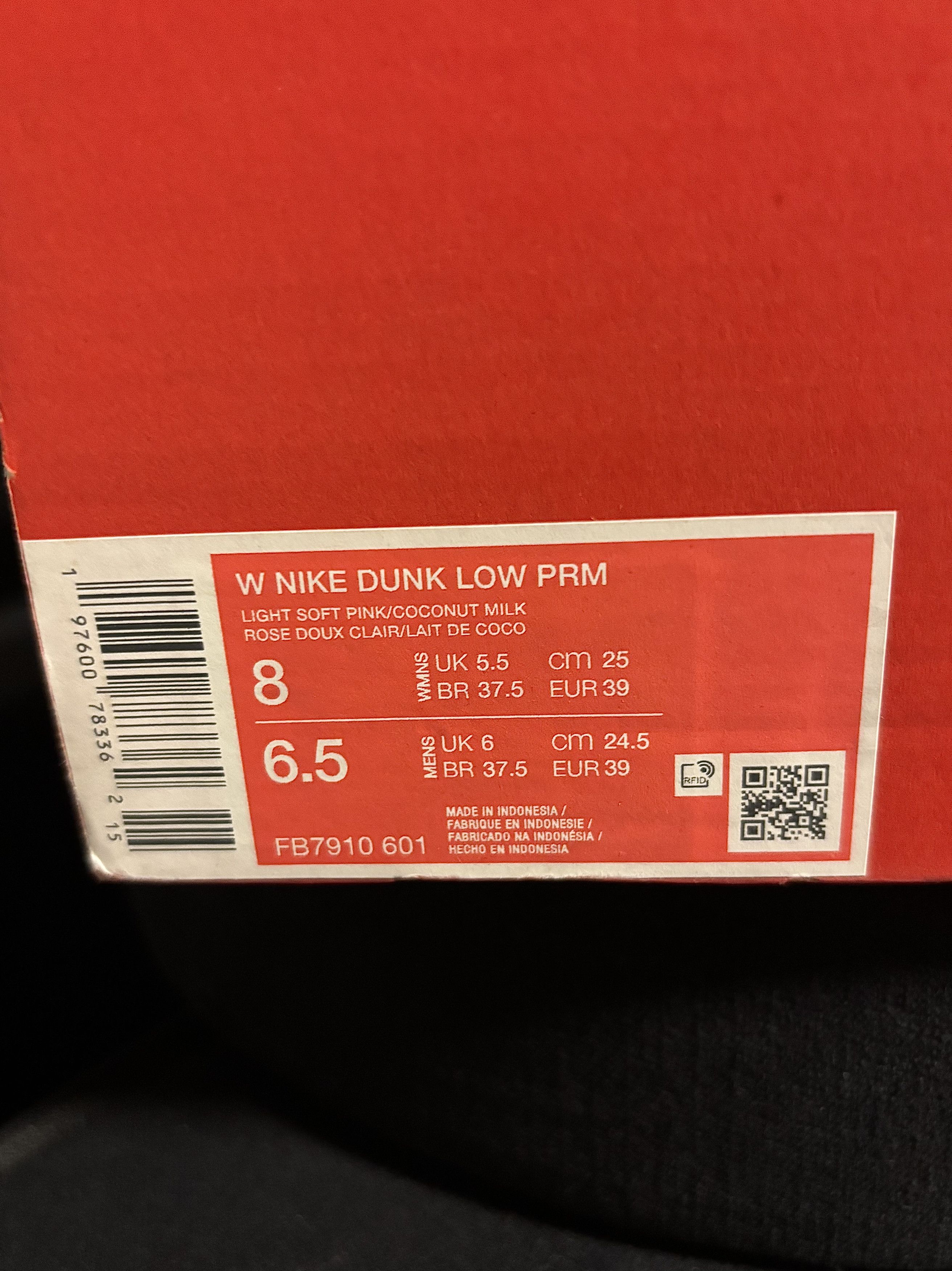 Nike NIKE DUNK LOW PRM LIGHT SOFT PINK/COCONUT MILK/PLATINUM TINT Size US 8 / IT 38 - 5 Thumbnail