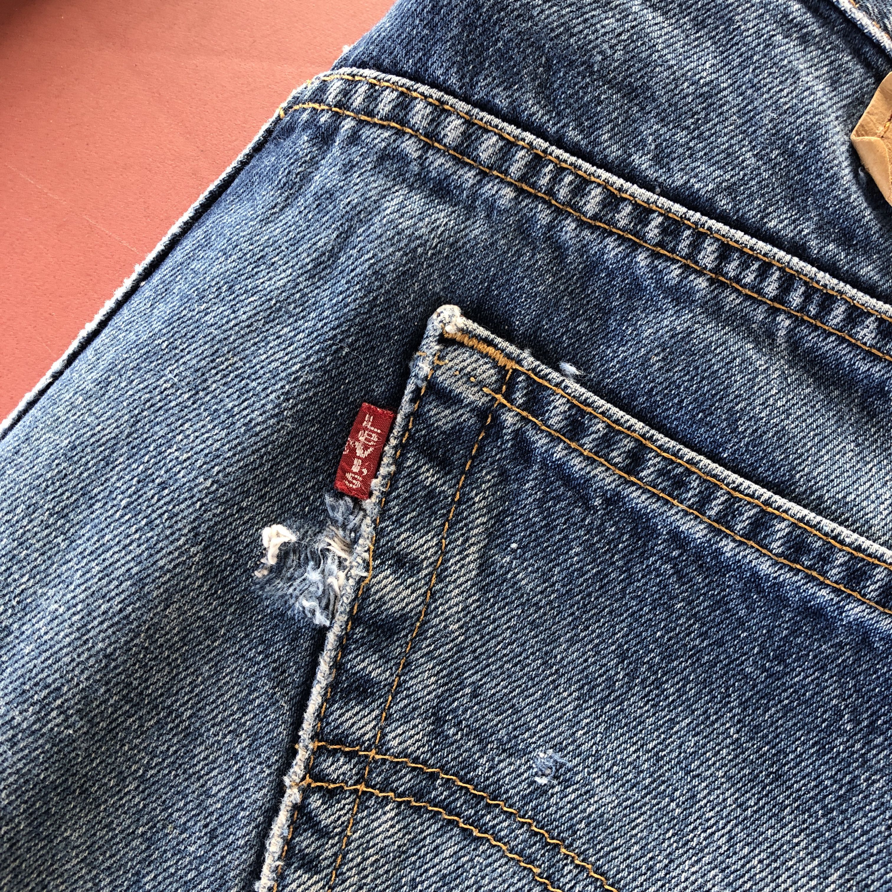 Levi's Vintage Levis Distressed Jeans Levi's Painter Faded Denim Size US 36 / EU 52 - 11 Thumbnail