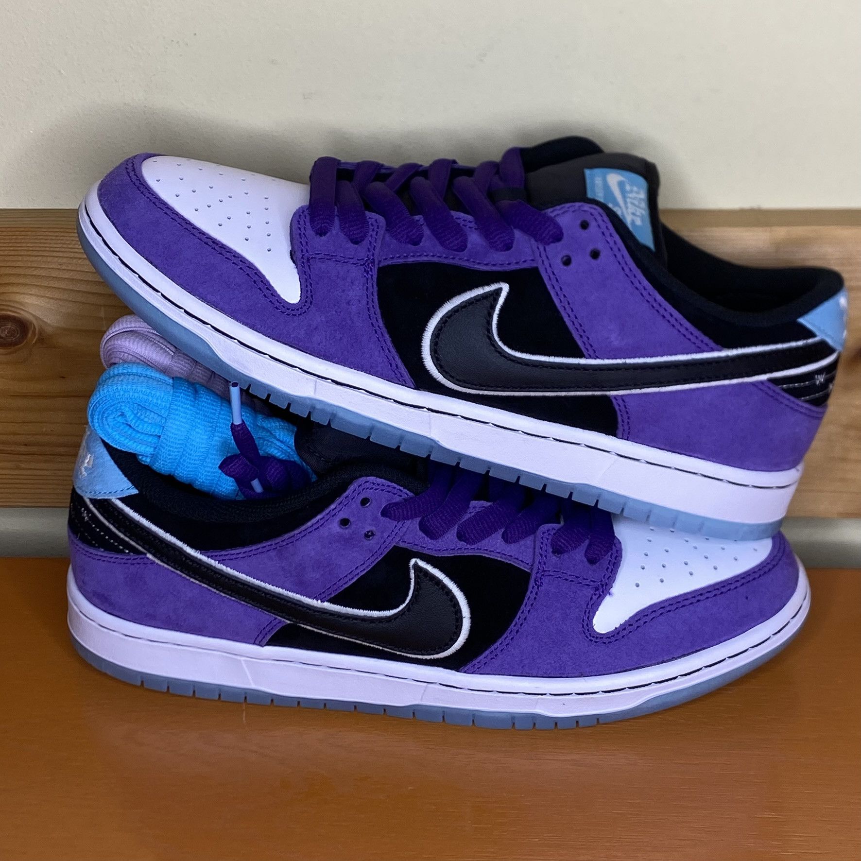 Nike SB NIKE SB x HAYLEY WILSON DUNK LOW Size US 9.5 / EU 42-43 - 2 Thumbnail