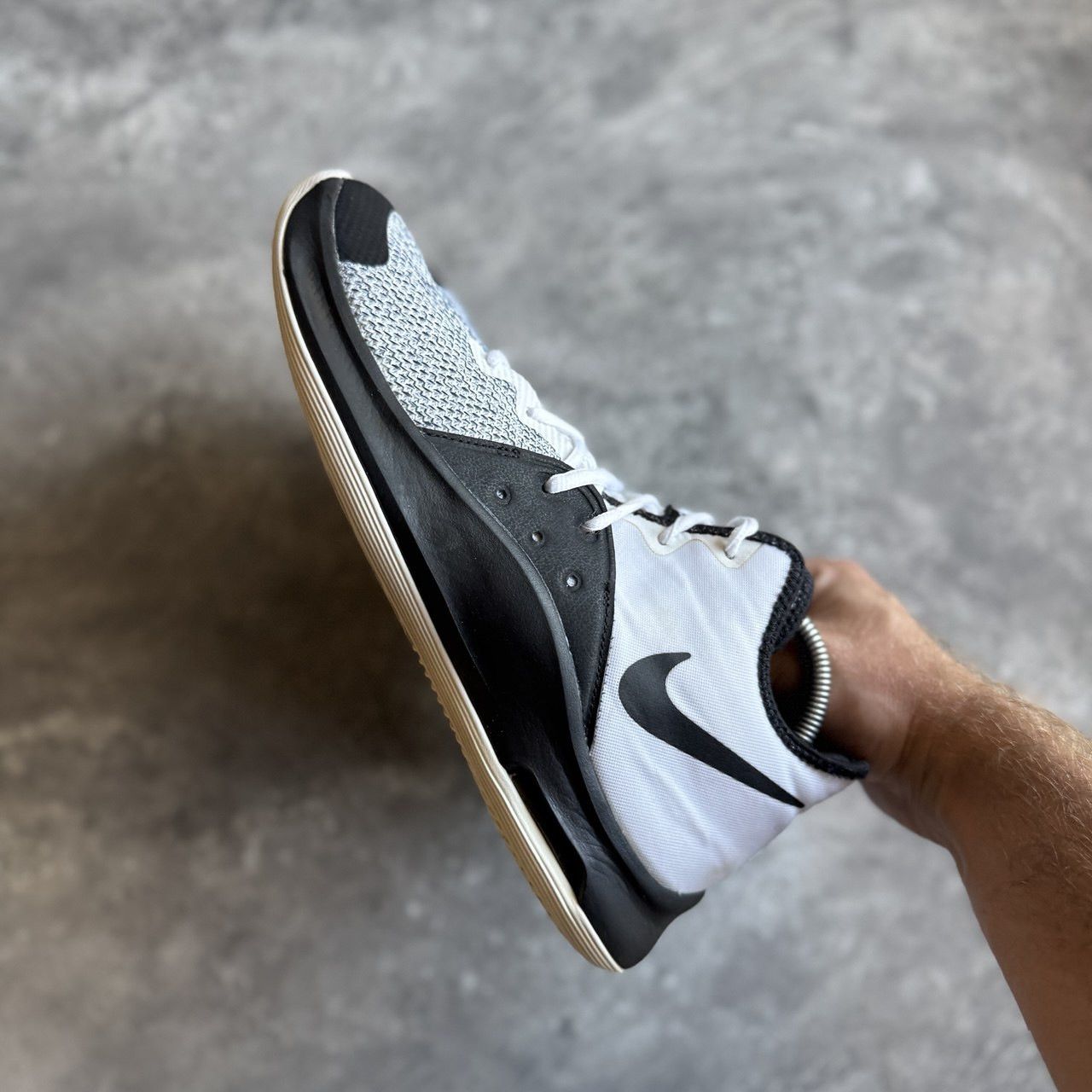 Nike Nike Air Versatile 3 Size US 9.5 / EU 42-43 - 5 Thumbnail