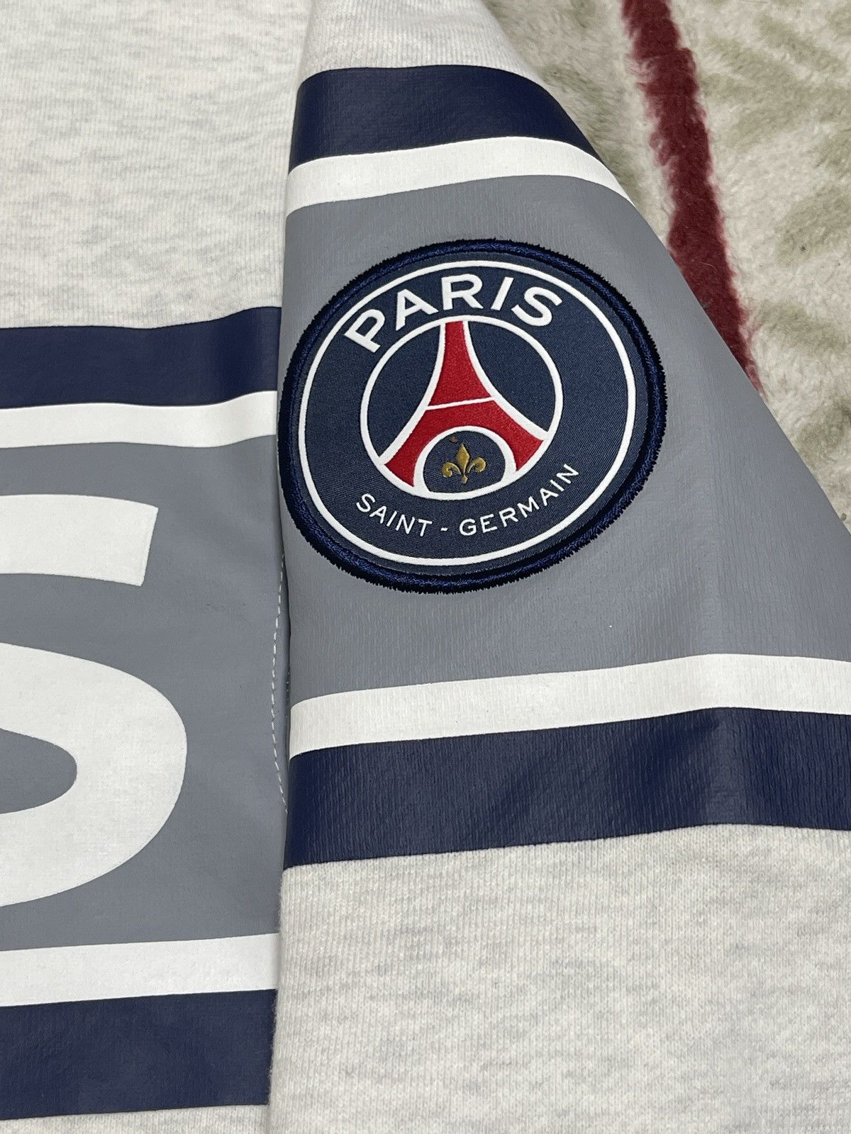 Jordan Brand × Nike Paris Saint Germain x Jordan PSG Hoodie Size US M / EU 48-50 / 2 - 3 Thumbnail