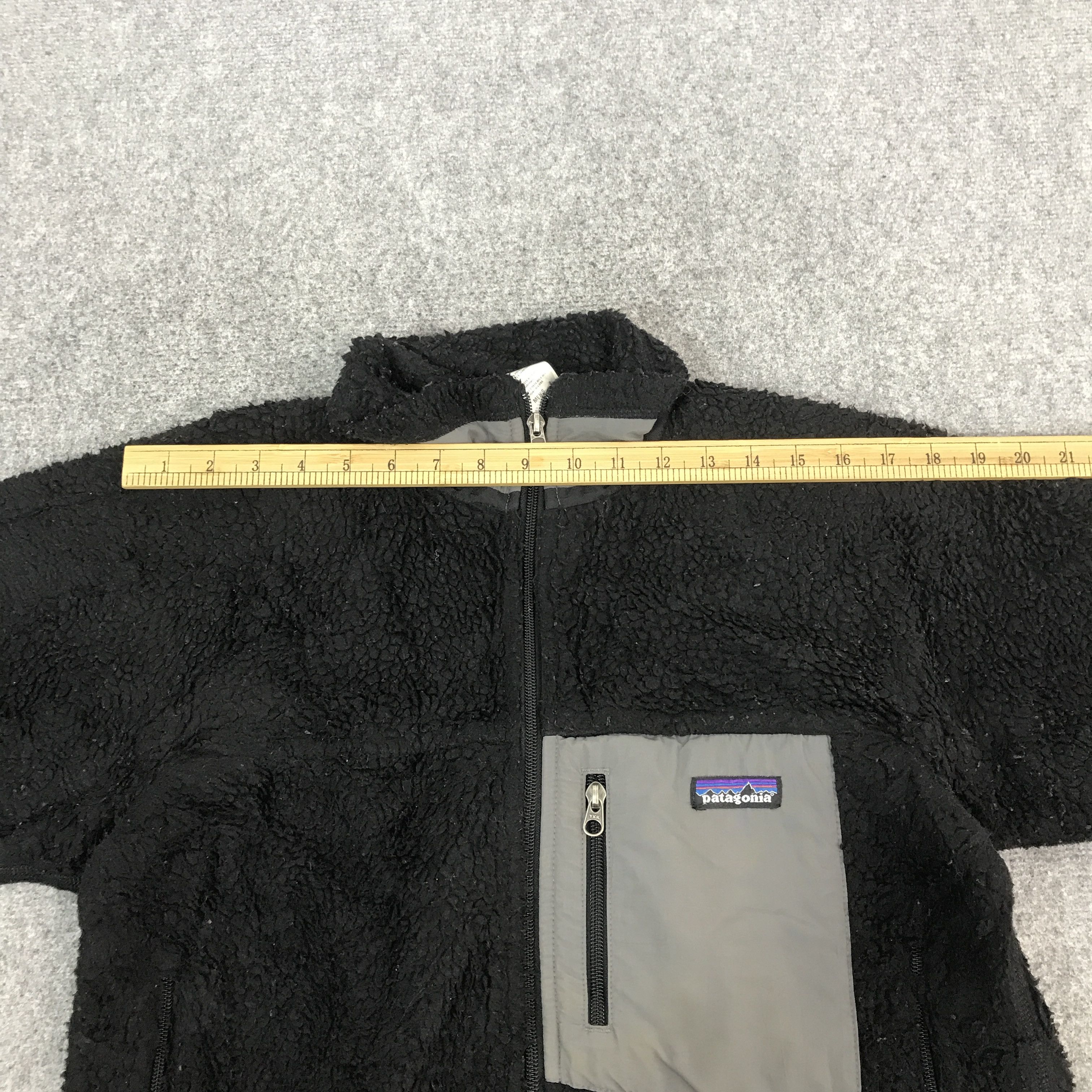 Patagonia Vtg patagonia black Fleece jacket Size US XS / EU 42 / 0 - 5 Thumbnail