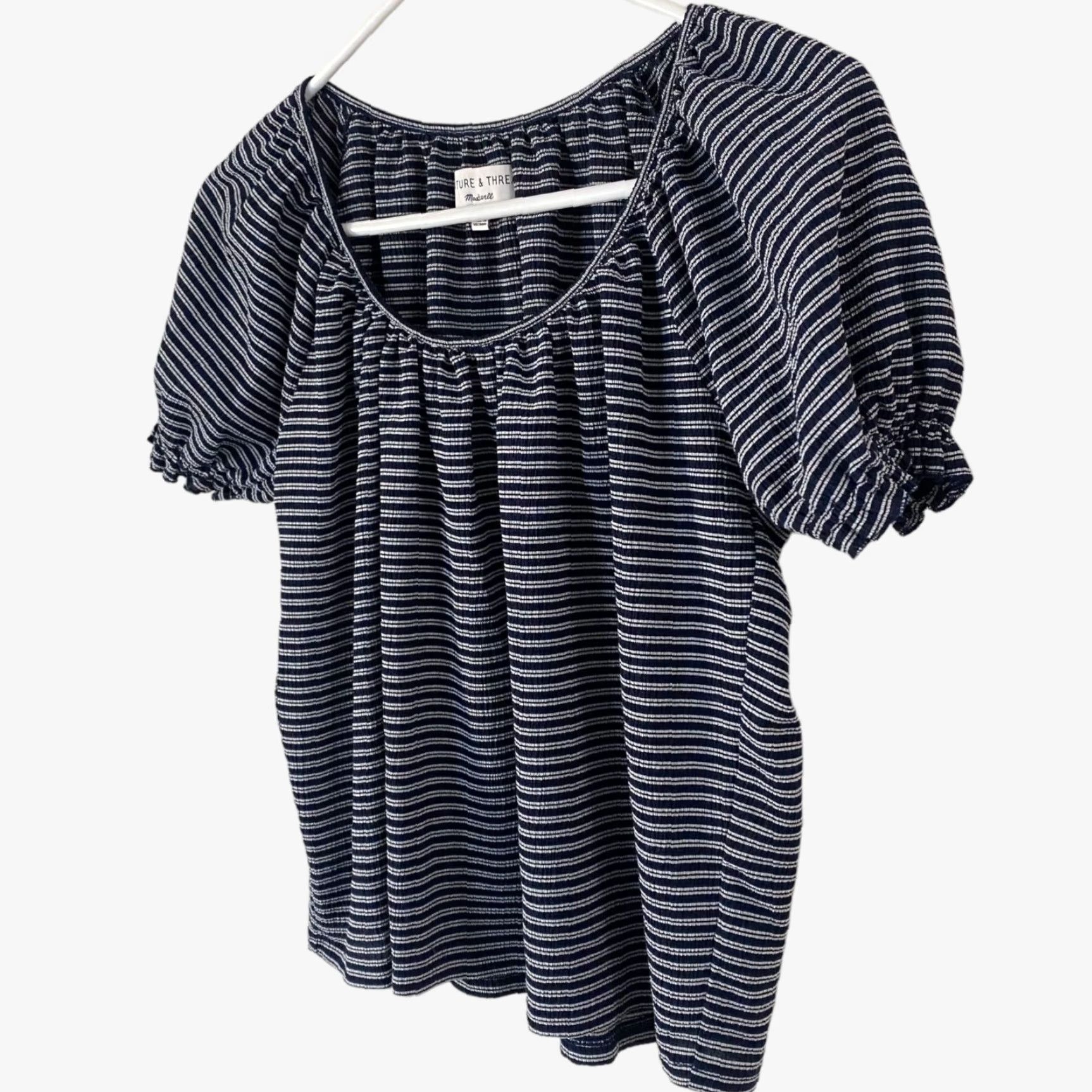 Madewell Madewell Striped Top Blouse Texture & Thread Peasant XS Womens Blue White Stripe Short Sleeve Size XS / US 0-2 / IT 36-38 - 2 Thumbnail