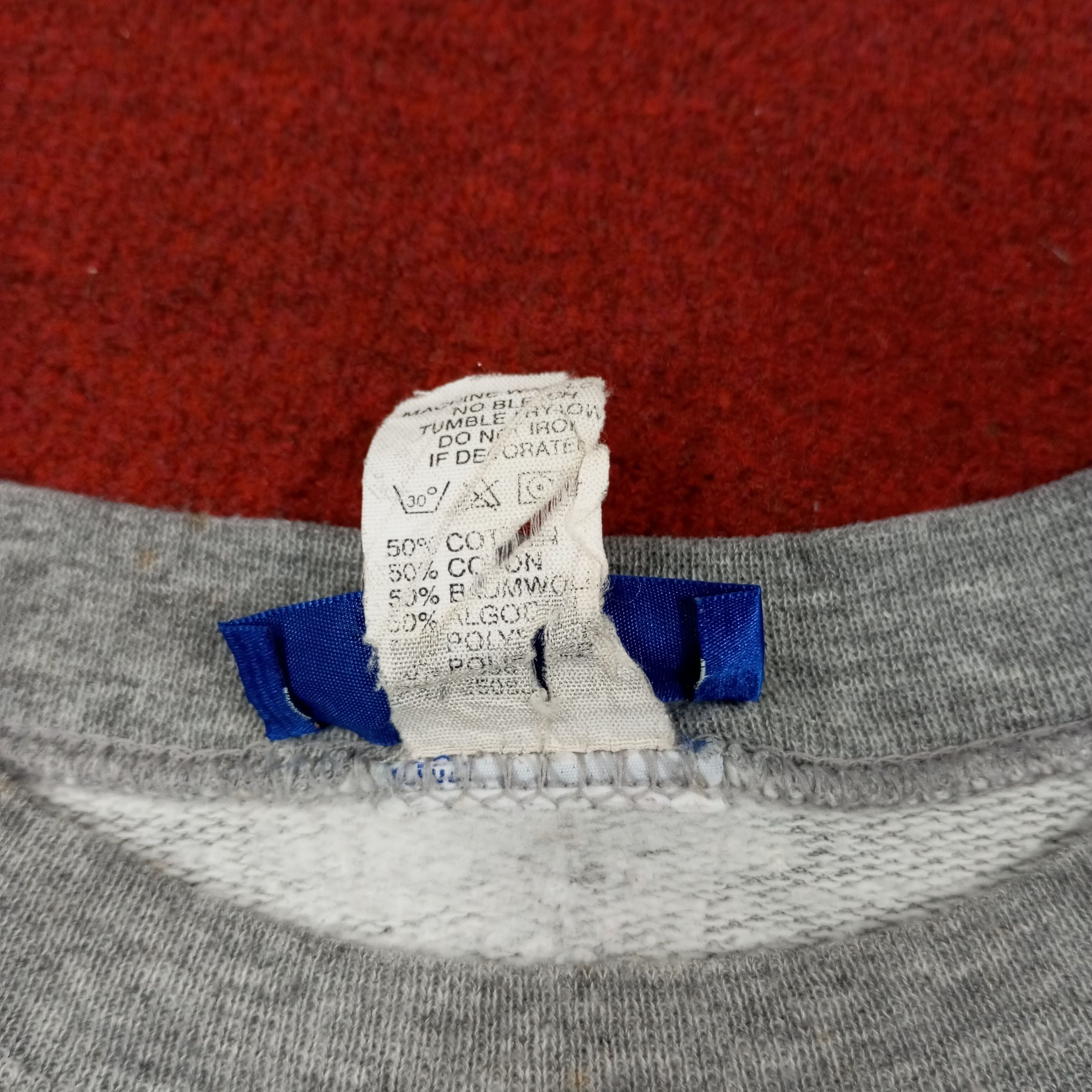 Disney × Mickey Mouse × Vintage Mickey Mouse Tokyo Disneyland Vintage Sweatshirt Size US M / EU 48-50 / 2 - 7 Thumbnail