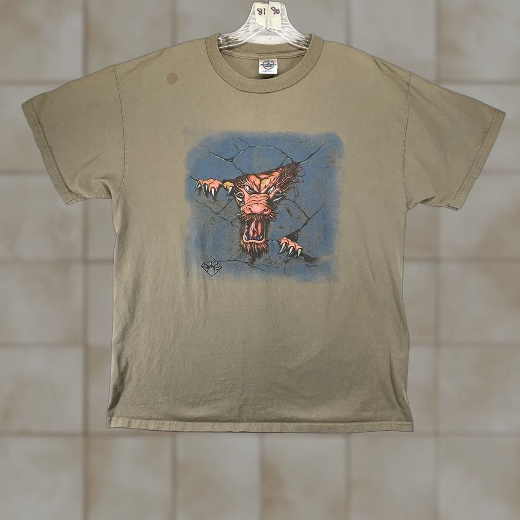 Delta VINTAGE Delta Men’s Large T-Shirt Short Sleeve Crew Neck Glitter Dragon Graphic 90s Retro Cotton All Seasons Size US L / EU 52-54 / 3 - 1 Thumbnail