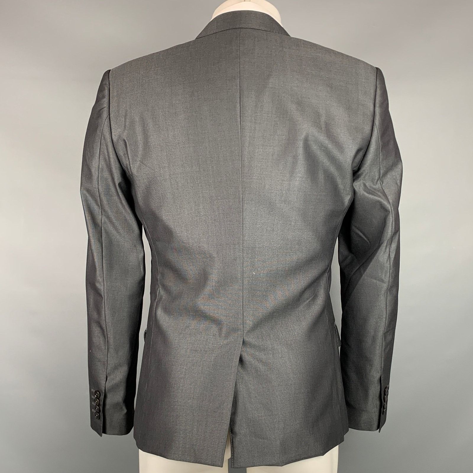 Dolce & Gabbana Size 38 Grey Charcoal Wool Silk Peak Lapel Sport Coat Size 38R - 3 Thumbnail