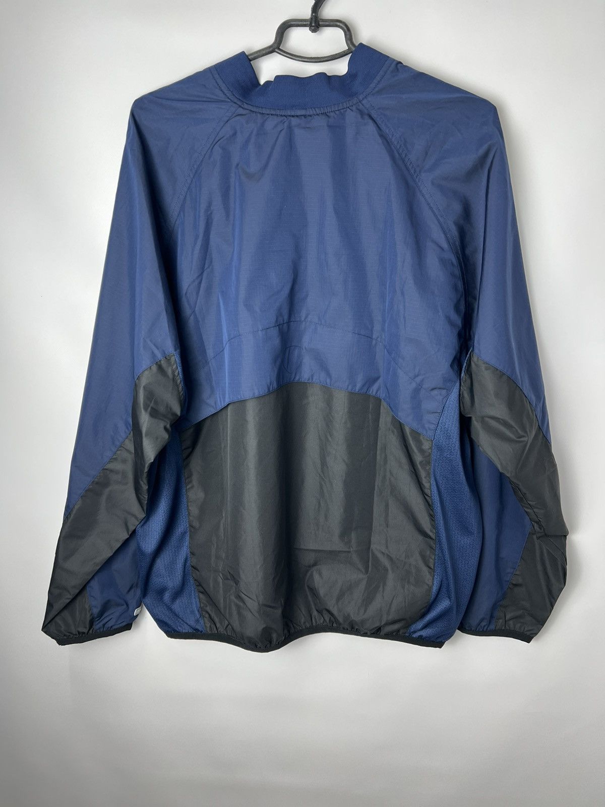 90 Nike Central Logo Vintage Y2K Oversized Nylon Sweatshirt