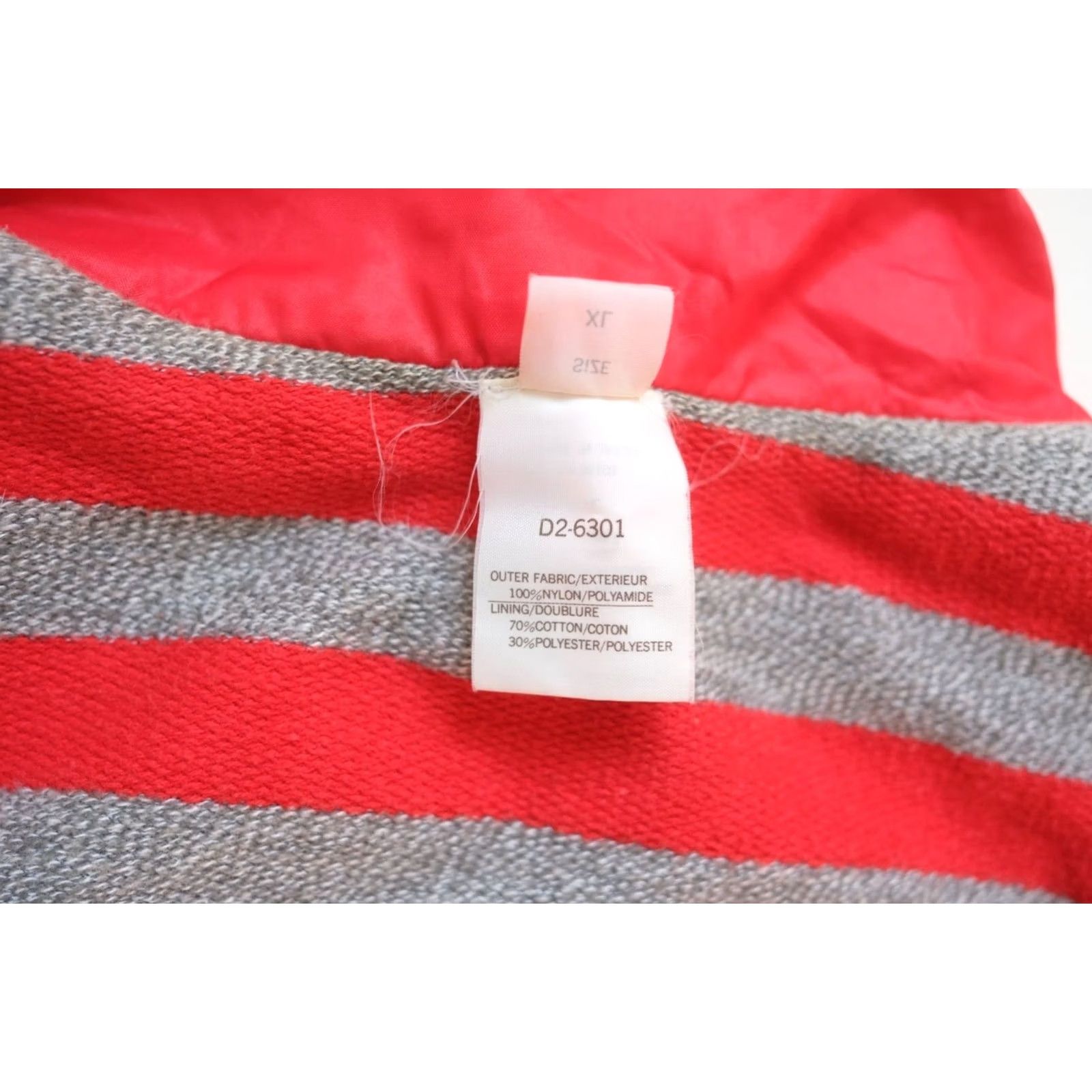 Vintage VINTAGE DESCENTE XL Japan 80s Jacket Outdoor Hiking Reversible Striped Nylon Cotton Red Mens Size US XL / EU 56 / 4 - 8 Thumbnail