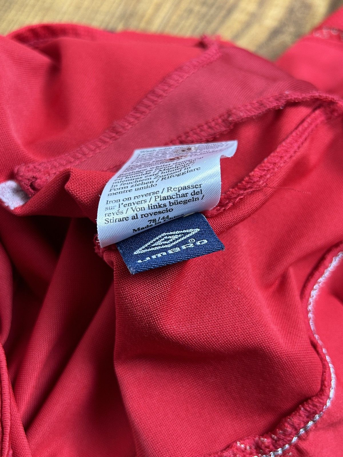 Umbro 00s Umbro England 2006/08 #7 Beckham Soccer Jersey Red XXL Size US XXL / EU 58 / 5 - 11 Thumbnail