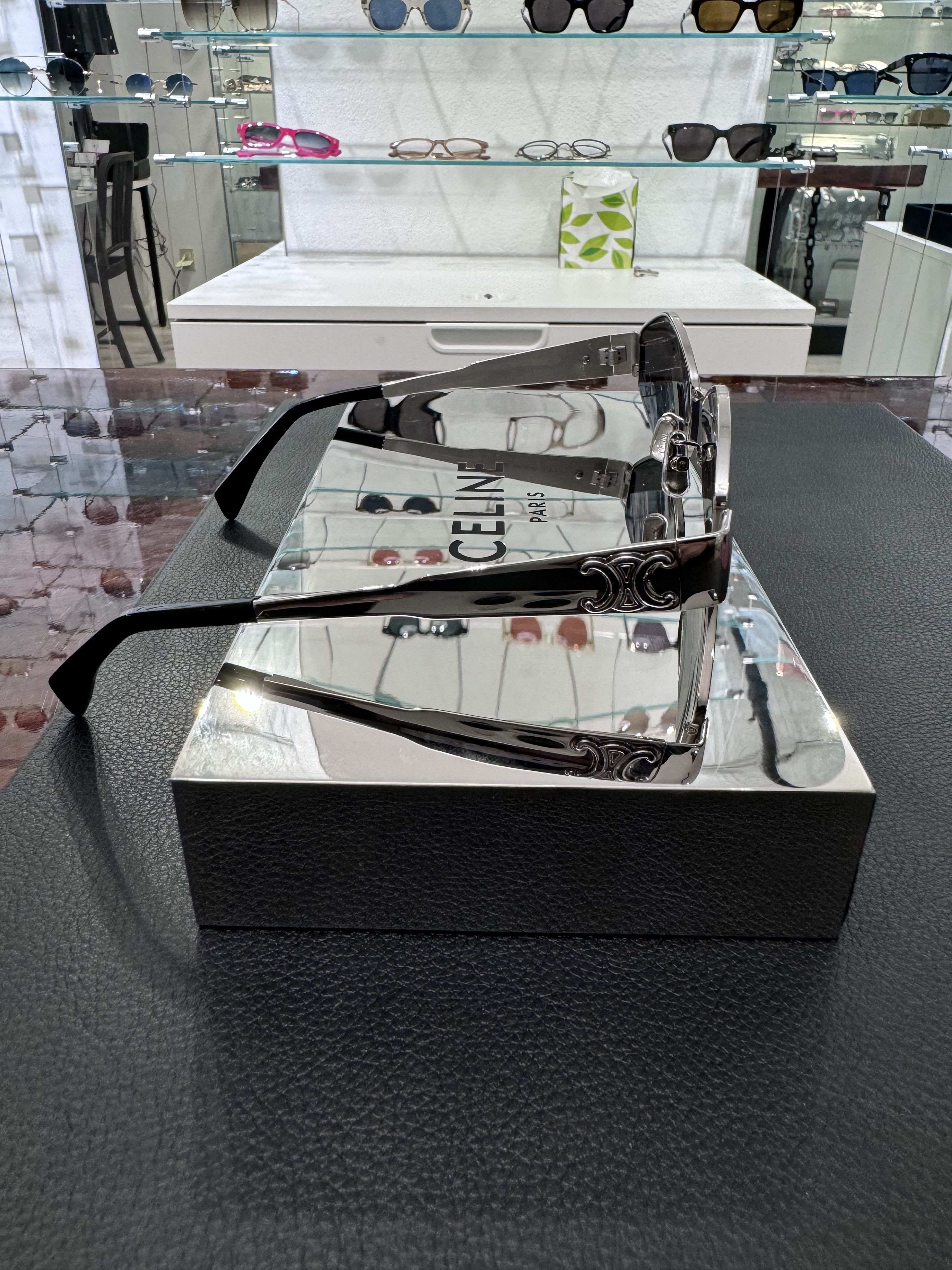 Celine Celine Sunglasses Size ONE SIZE - 2 Thumbnail