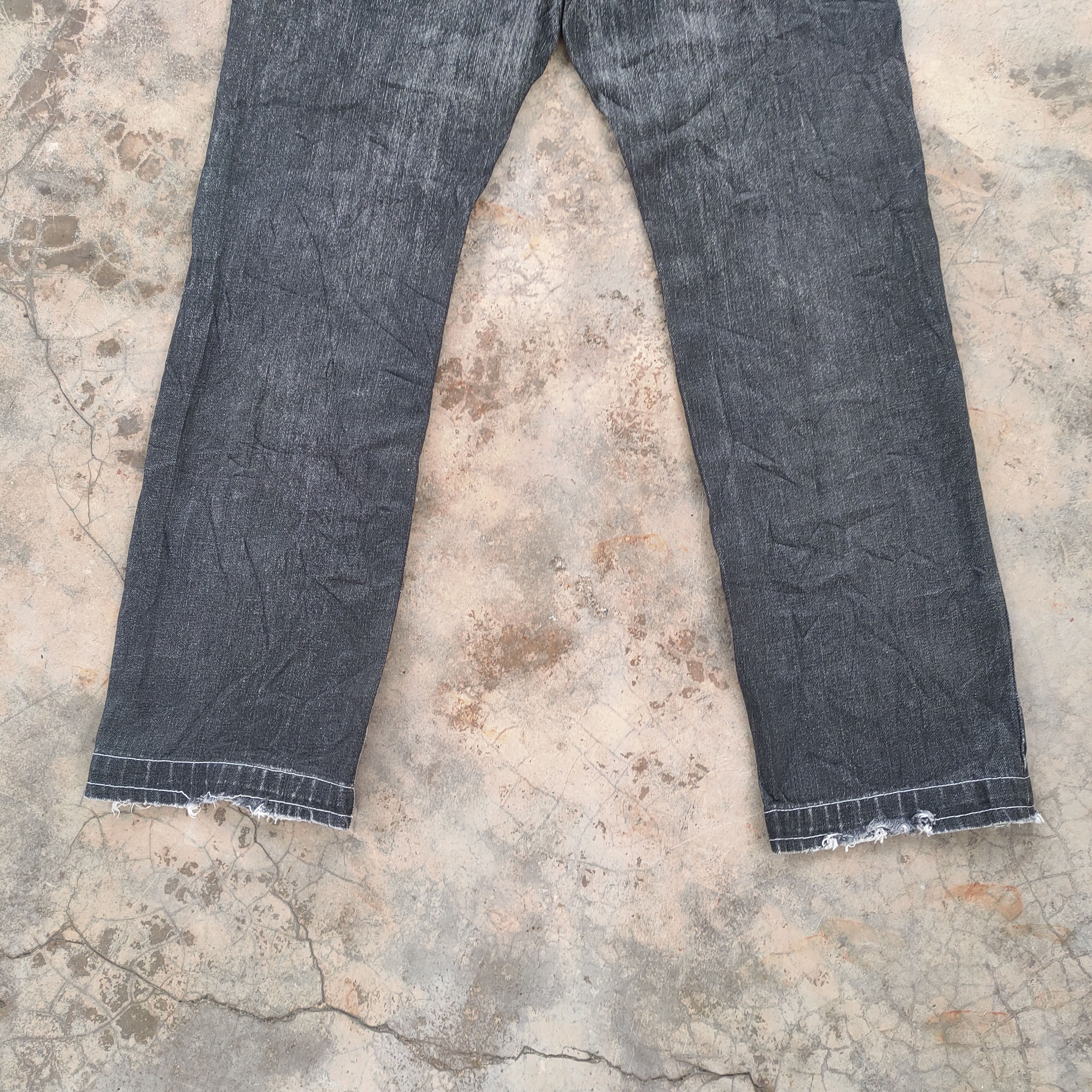 Japanese Brand W31 VINTAGE JAPANESE FADED BLACK JEANS DENIM PANTS Size US 31 - 10 Thumbnail