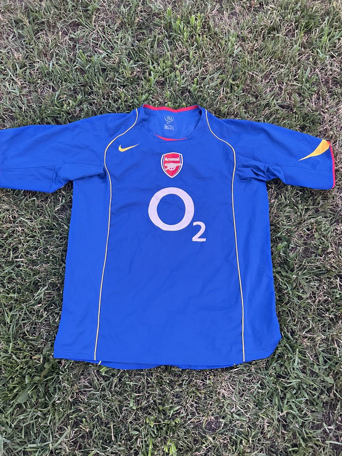 Nike Vintage Nike ARSENAL FC LJUNGBERG 8 2002/03 Away Football Size US L / EU 52-54 / 3 - 1 Thumbnail
