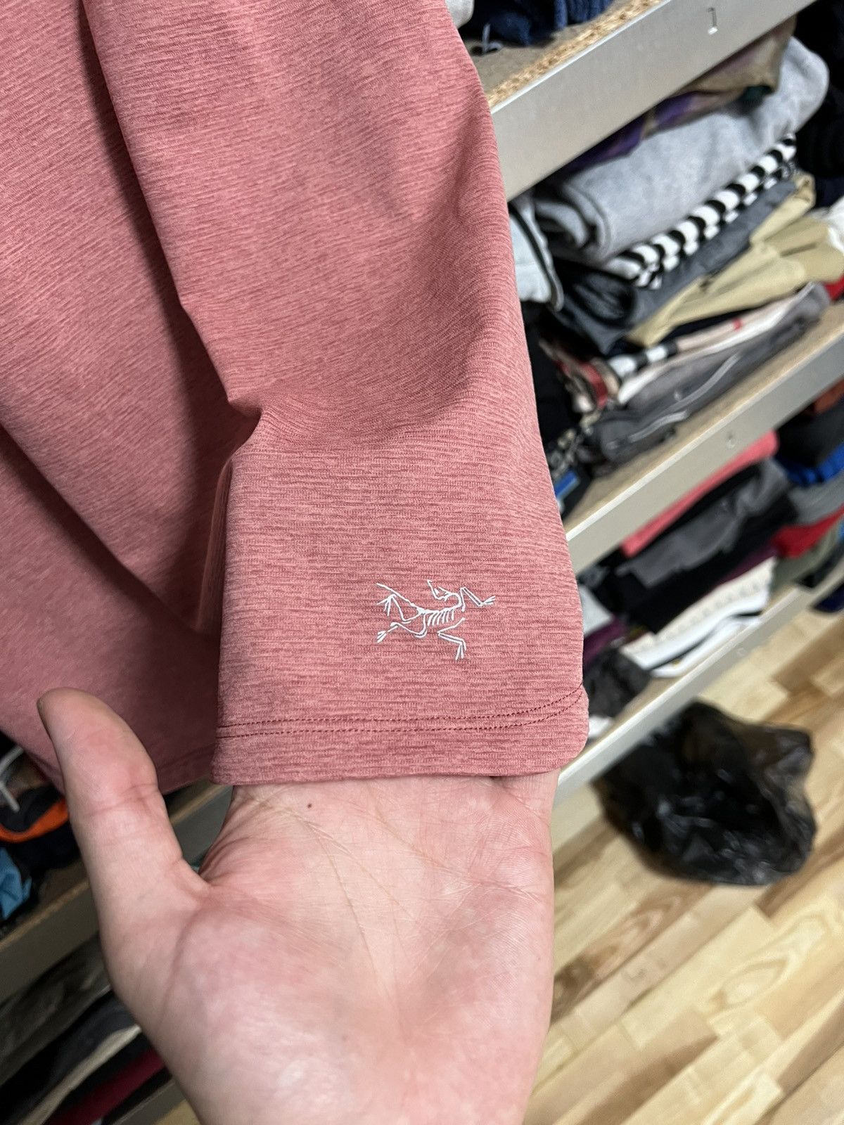 Arc'teryx Arc'teryx T Shirt Womens Size M Short Sleeve Performance Tee Size M / US 6-8 / IT 42-44 - 2 Thumbnail