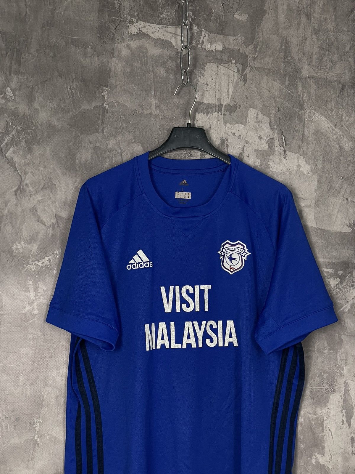 Adidas FC Cardiff City 2017 2018 home shirt soccer maillot kit tee Size US L / EU 52-54 / 3 - 2 Thumbnail