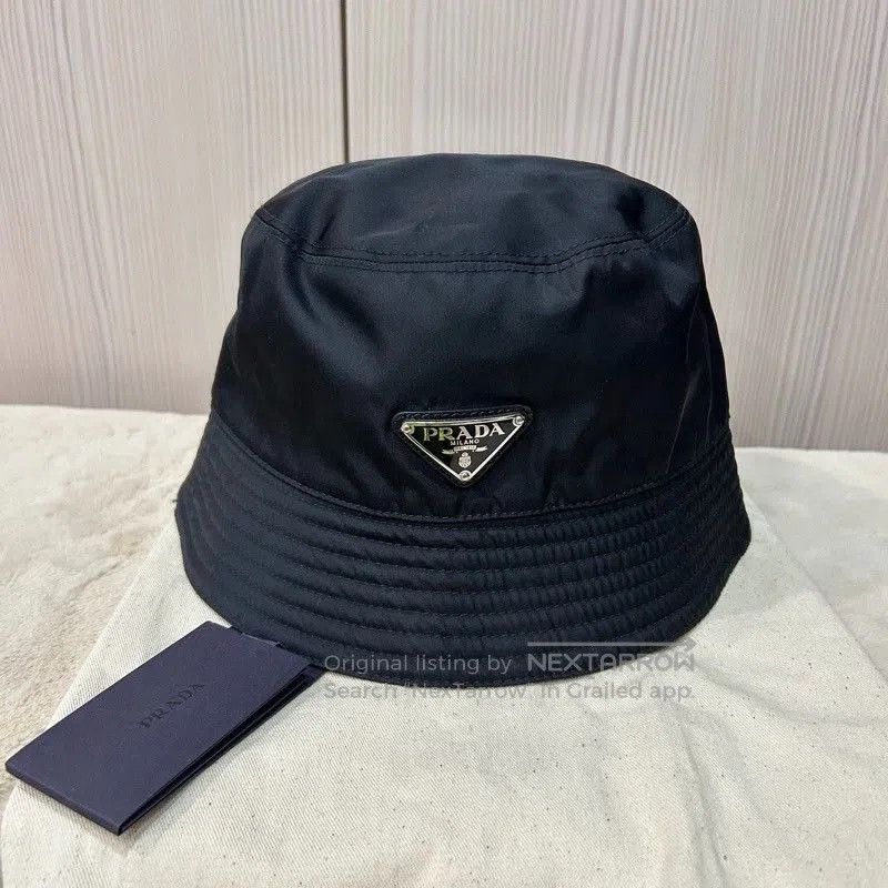 Prada Prada Black Bucket Hat with Triangle Logo. Size ONE SIZE - 1 Thumbnail