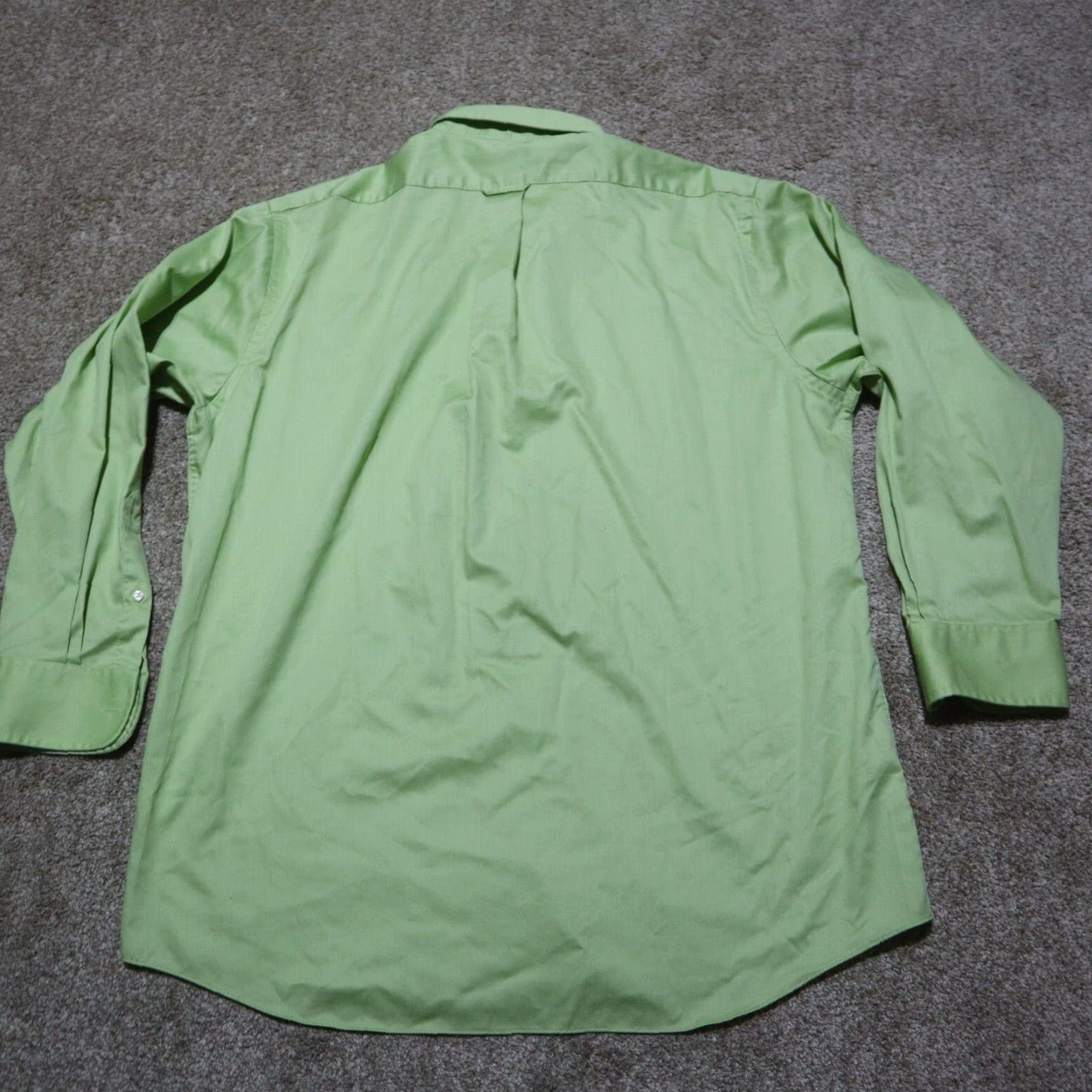 Izod IZOD Shirt Men 16.5 Green Solid Button-Up Classic Fit Long Sleeve"} Size US L / EU 52-54 / 3 - 8 Thumbnail