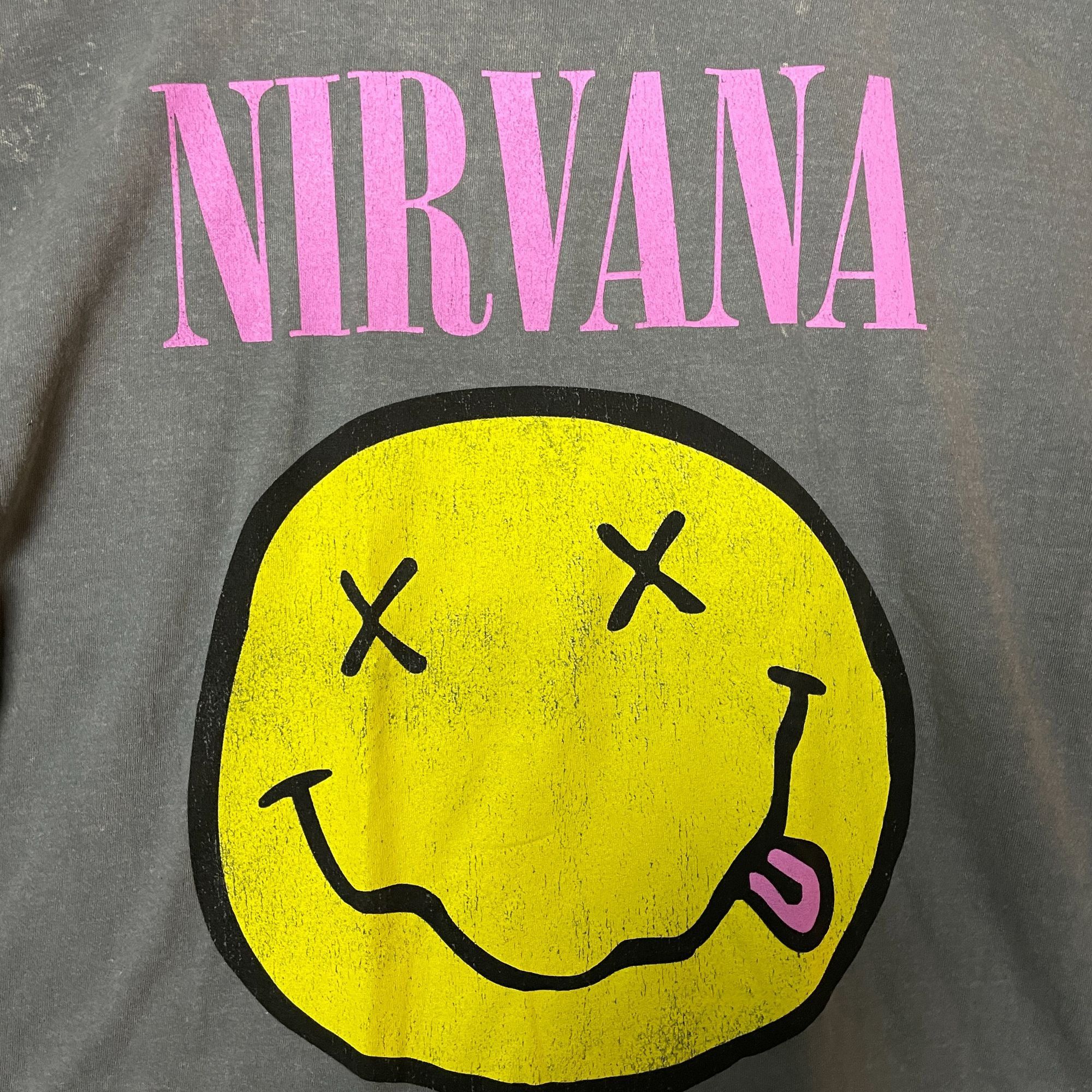 Nirvana Nirvana Smiley Face Rock T-shirt size Extra Large Size US XL / EU 56 / 4 - 3 Thumbnail