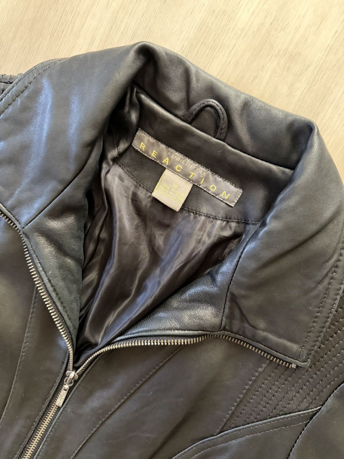 Kenneth Cole Vintage Y2K Kenneth Cole Reaction Leather Jacket Sz M Moto Size M / US 6-8 / IT 42-44 - 4 Thumbnail