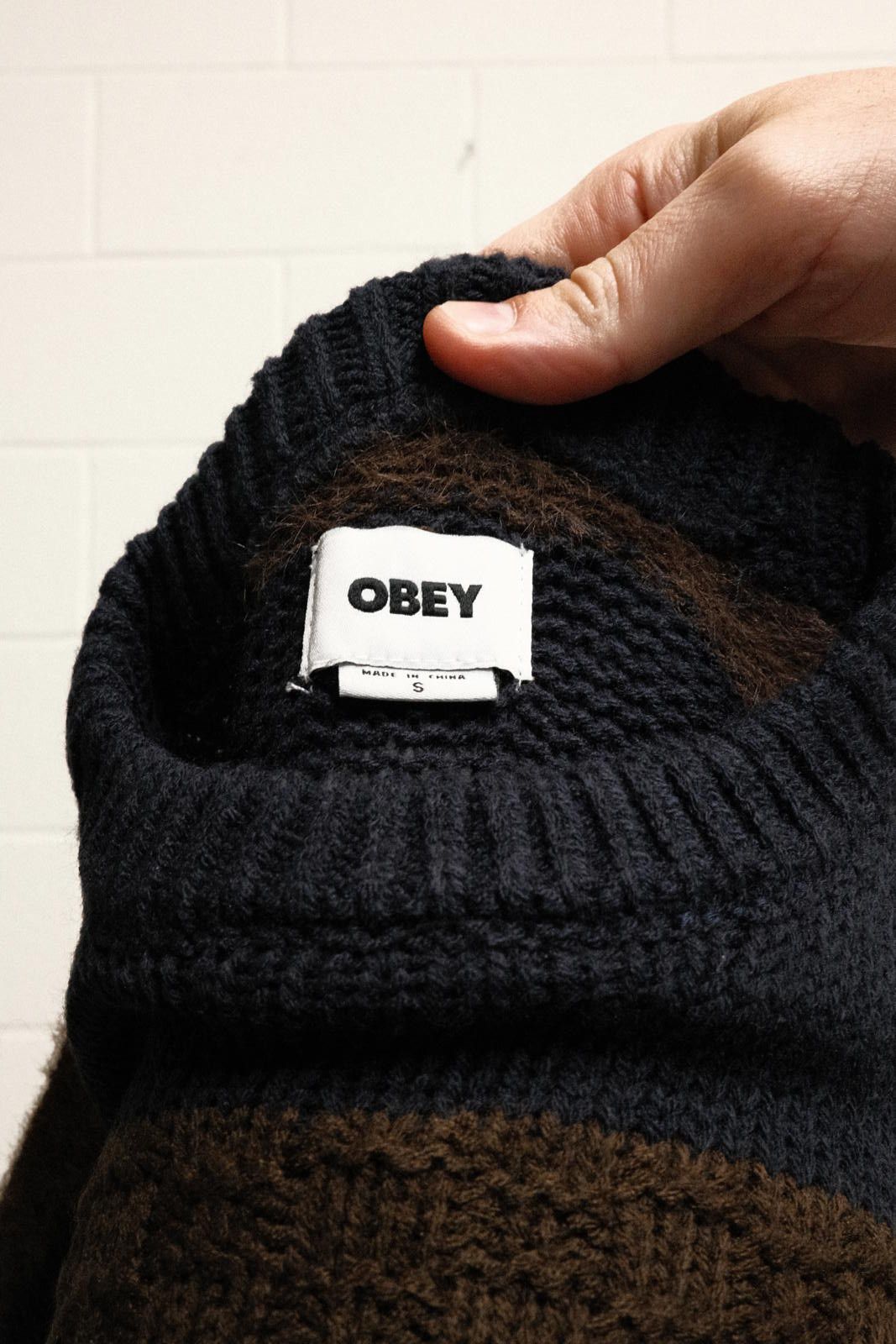 Obey Obey Striped Cozy Knit Sweater SIZE S Size US S / EU 44-46 / 1 - 3 Thumbnail